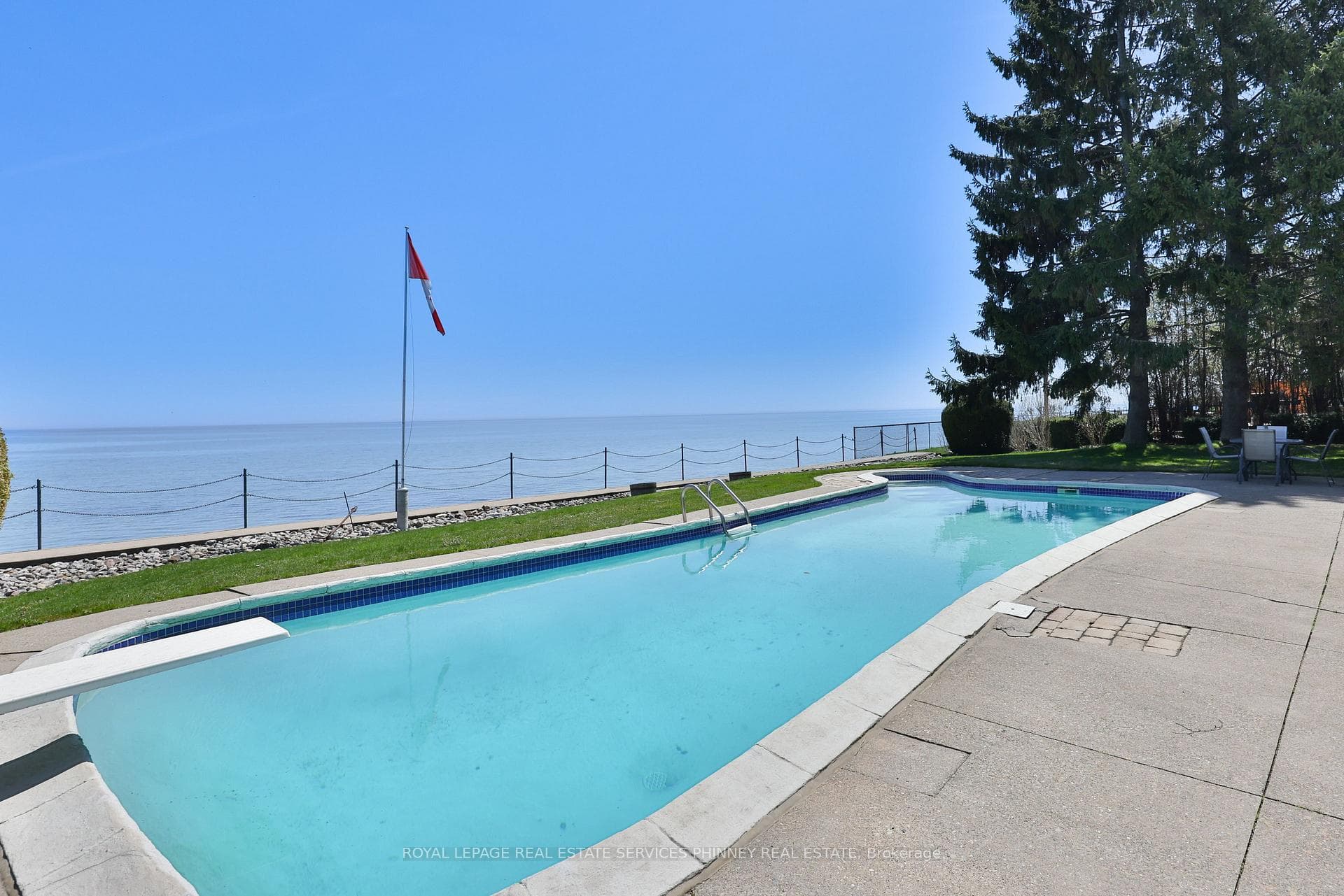 1460 Watersedge Road - Detached photo 16 of 24 in Mississauga, Ontario