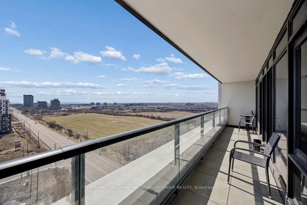 3200 William Coltson Avenue Unit 1302 - Condo photo 32 of 49 in Oakville, Ontario