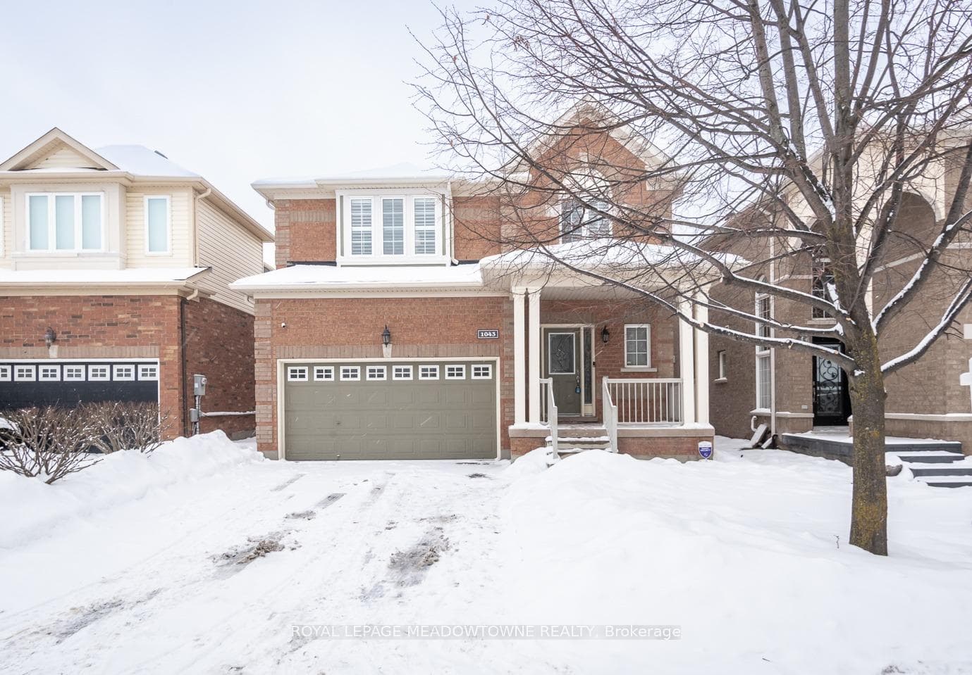 1043 Donnelly Street - home for sale in Milton, Ontario