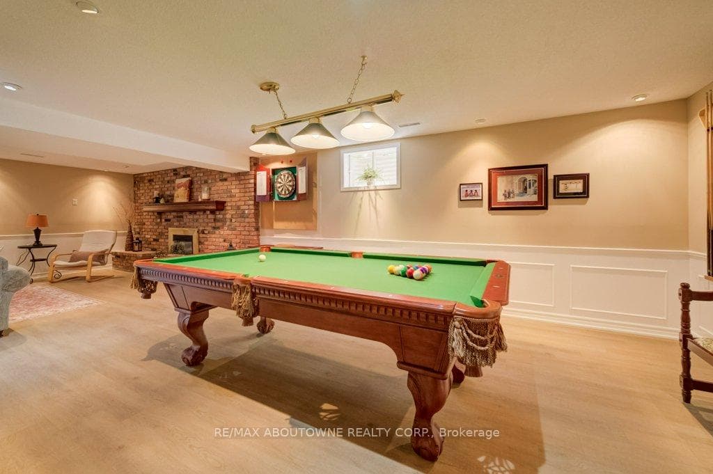 1300 Old Bridle Path - Detached photo 27 of 43 in Oakville, Ontario