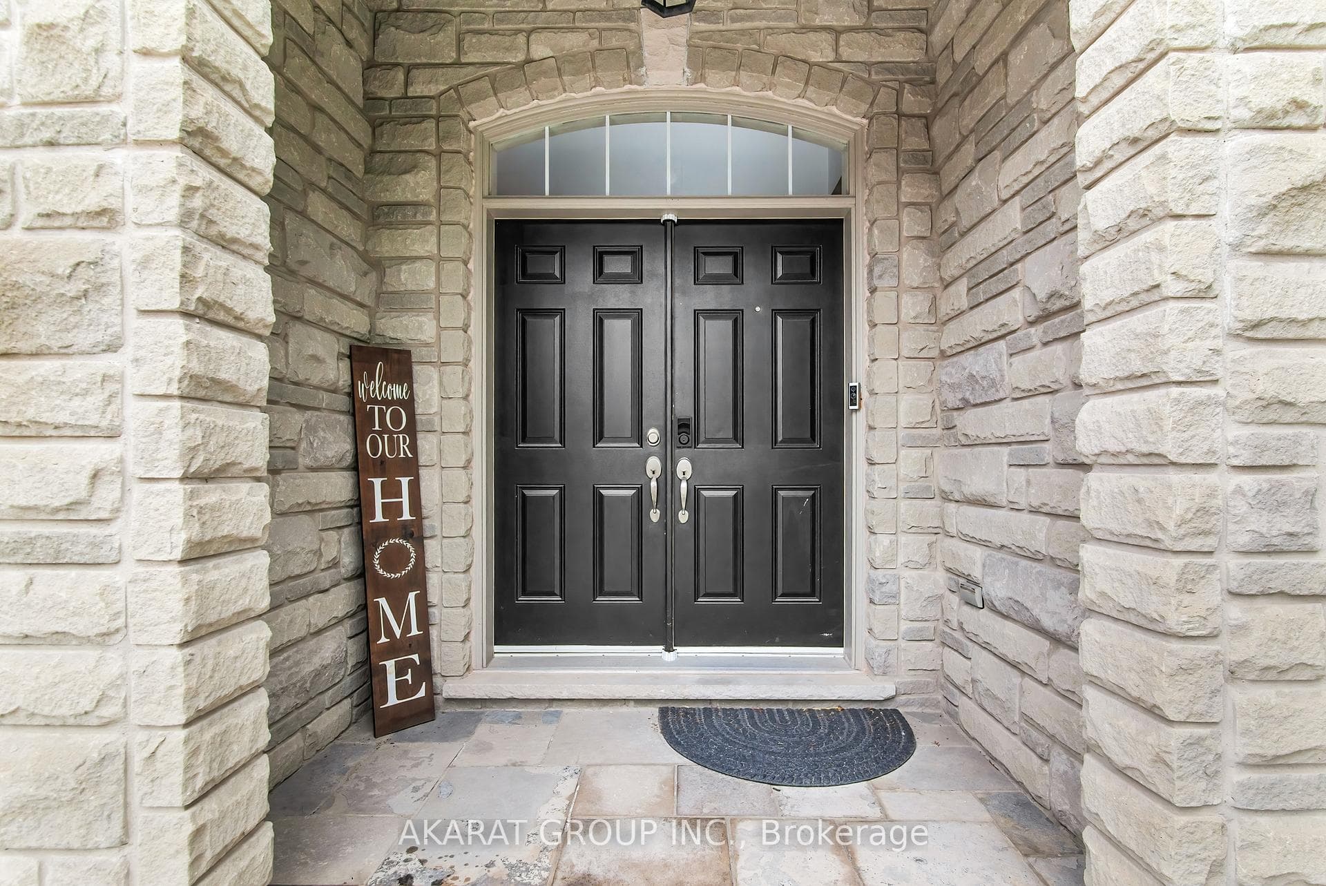 2376 Brockberry Crescent - Detached photo 4 of 50 in Oakville, Ontario