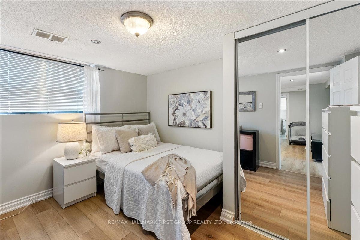 2690 Islington Avenue - Detached photo 36 of 45 in Etobicoke (West Mall / Rexdale), Ontario