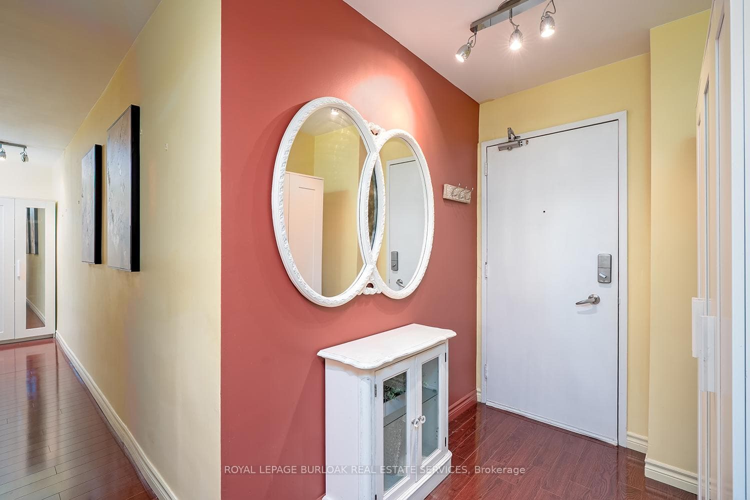 69 Herkimer Street Unit 203 - Condo photo 8 of 34 in Hamilton, Ontario