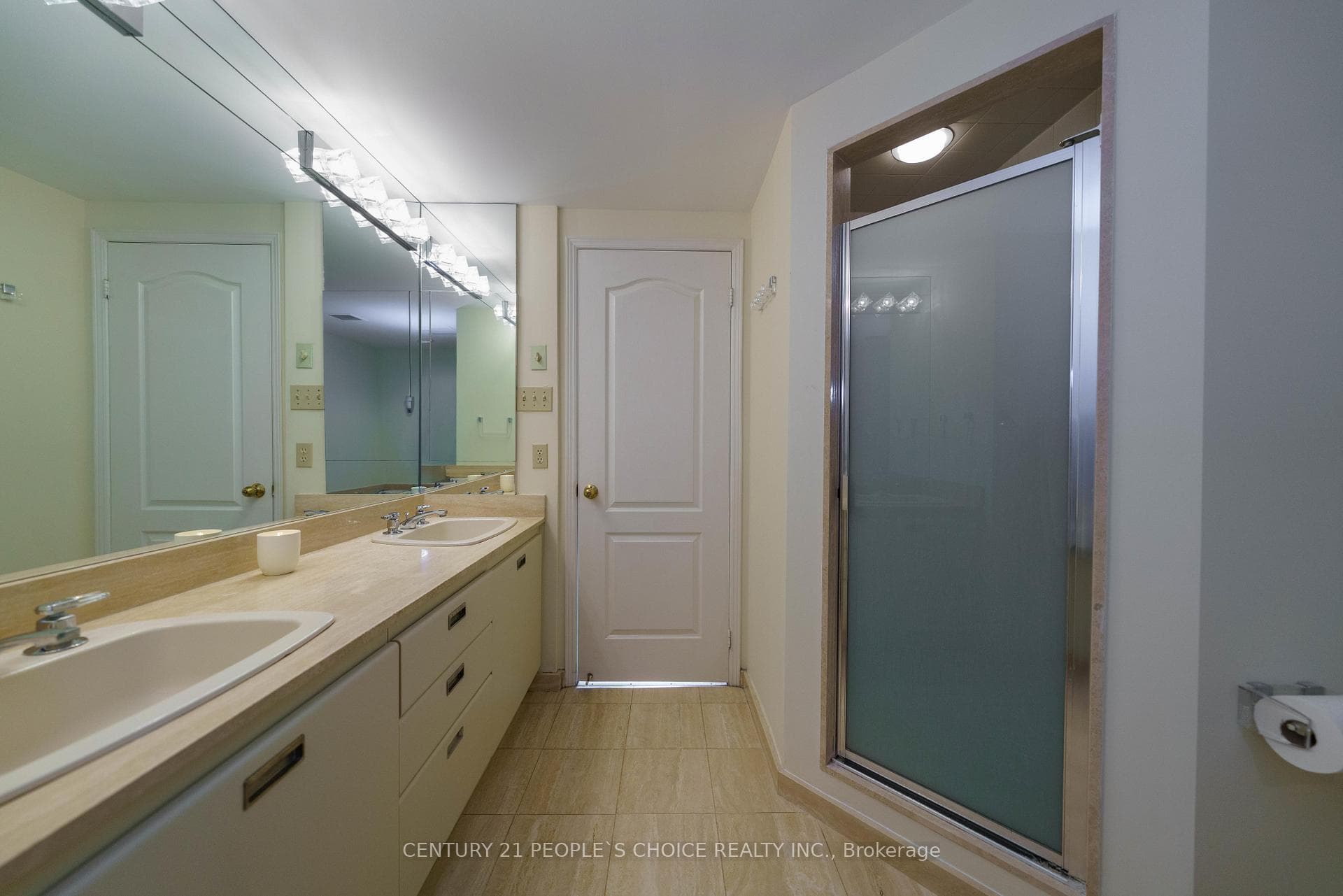 1905 Pilgrims Way Unit 506 - Condo photo 31 of 46 in Oakville, Ontario