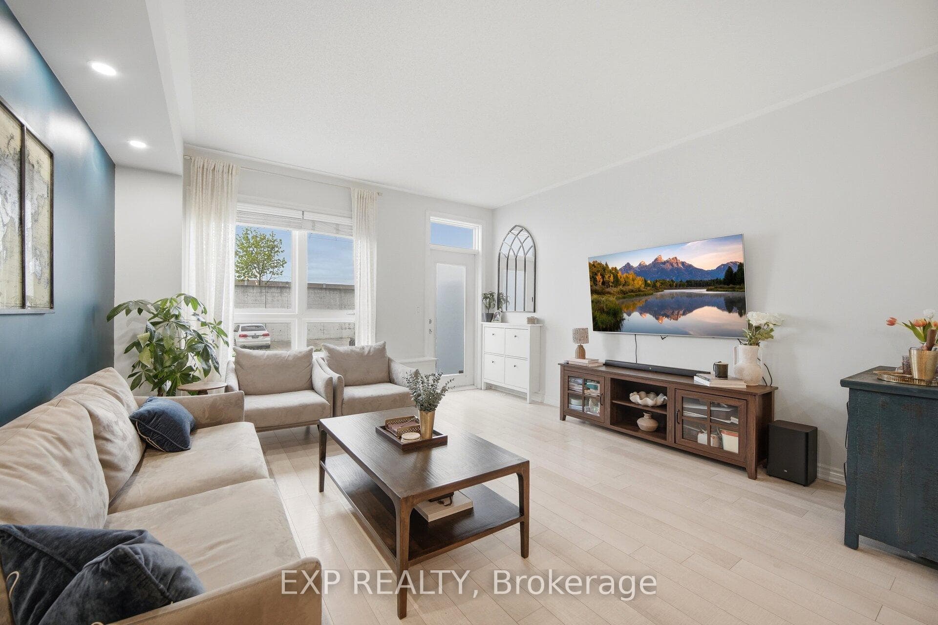 110 Caledonia Park Road Unit 2 - Condo photo 14 of 38 in Keelesdale / Eglinton West, Ontario