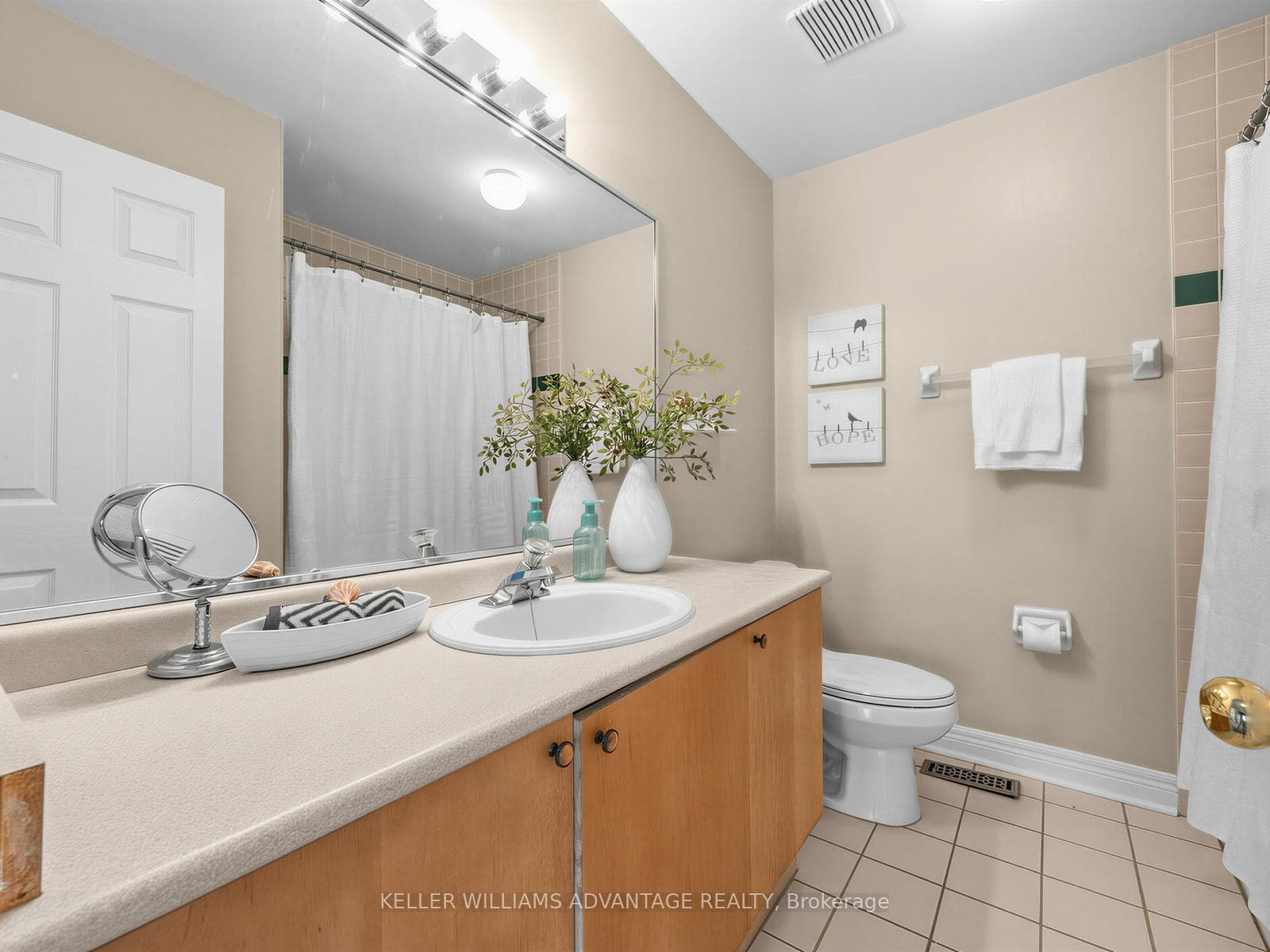 98 Coalport Drive - Detached photo 25 of 34 in Birch Cliff / Cliffside, Ontario