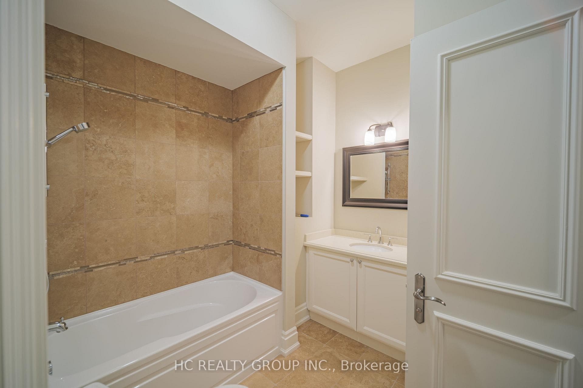 218A Holmes Avenue - Detached photo 26 of 50 in Willowdale / Newtonbrook, Ontario