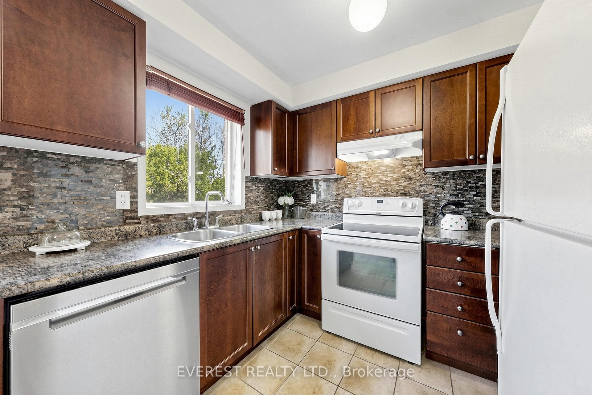 116 Conn Smythe Drive - Townhouse photo 10 of 47 in Scarborough (West Hill / Highland Creek), Ontario