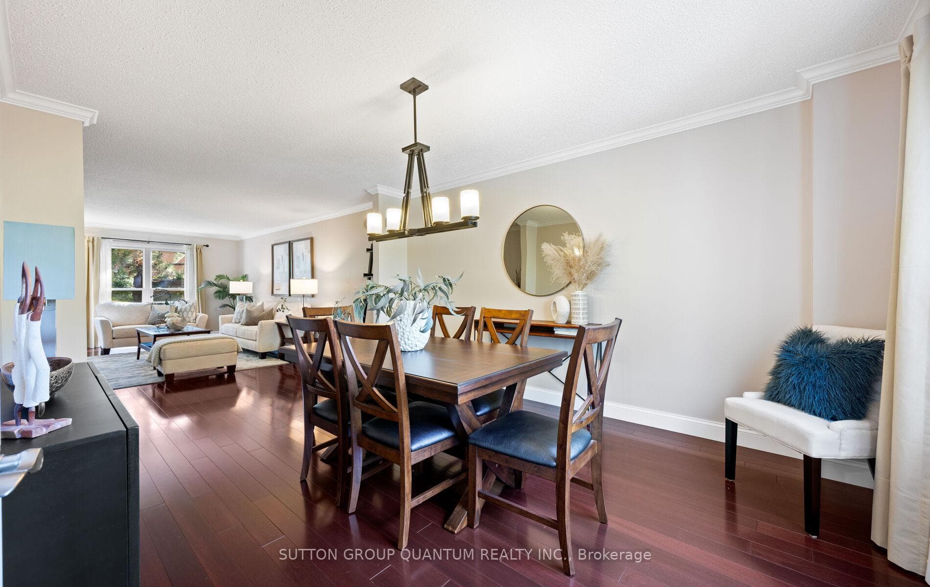 4008 Powderhorn Court - Detached photo 9 of 50 in Mississauga, Ontario
