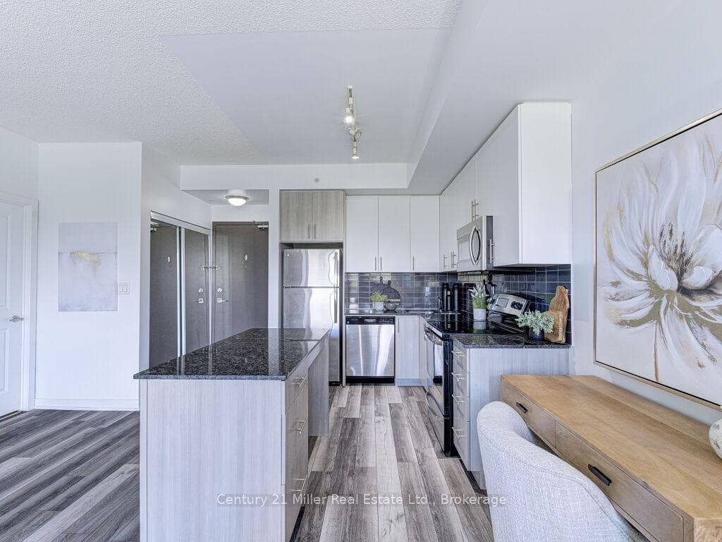 1284 Guelph Line Unit 305 - Condo photo 7 of 30 in Burlington, Ontario