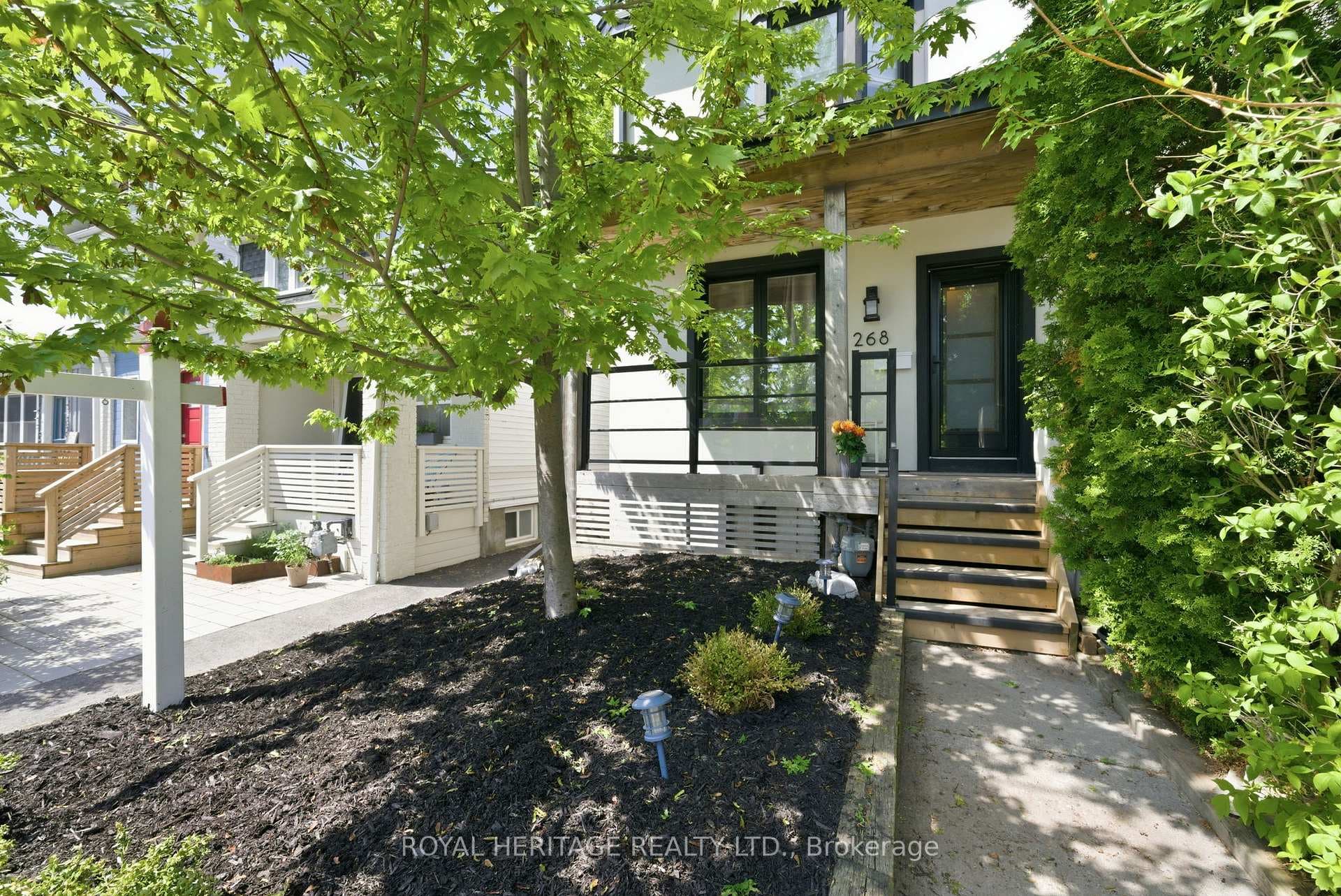 268 Hiawatha Road - Detached photo 3 of 34 in Riverdale / Leslieville, Ontario