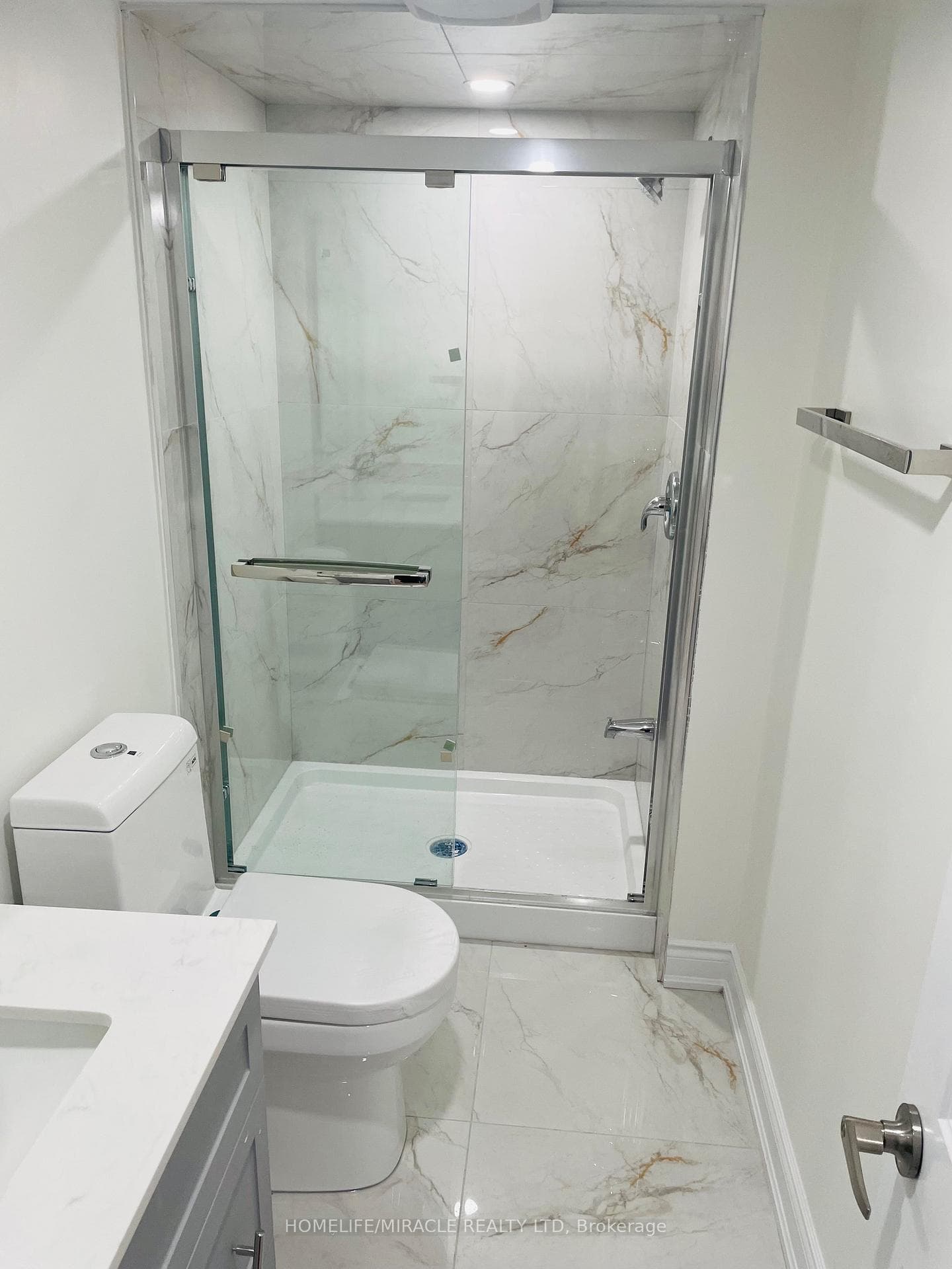 1-2341 Canonridge Circle Unit Bsmt - Detached photo 13 of 17 in Oakville, Ontario