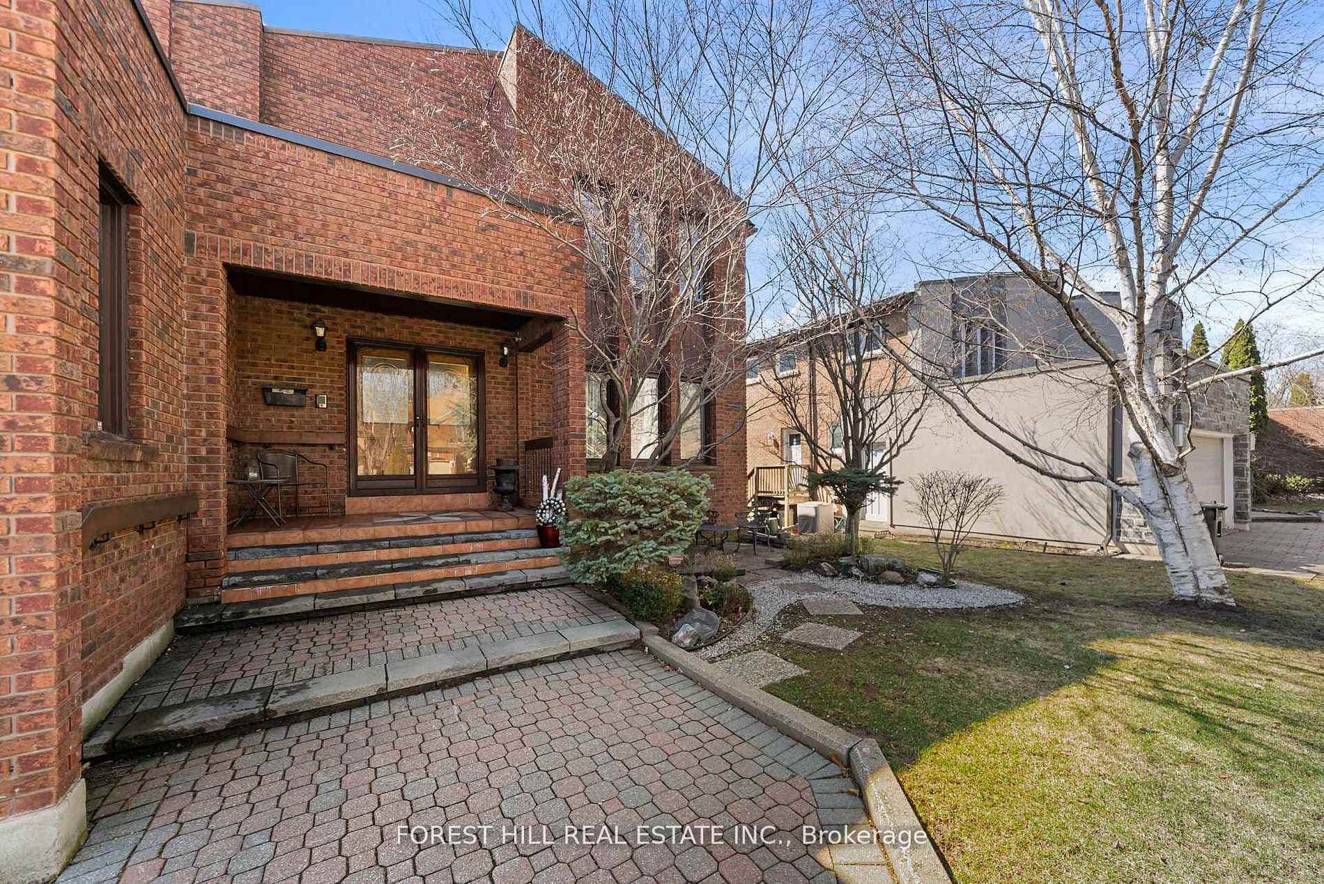 73 Garnier Court - Detached photo 2 of 48 in Hillcrest Village / Bayview Village, Ontario