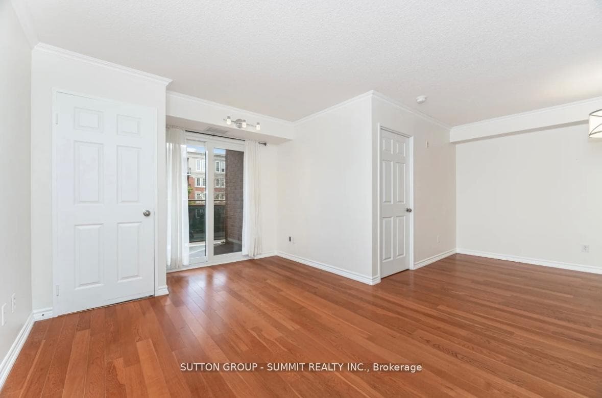 2300 Parkhaven Boulevard Unit 207 - Condo photo 12 of 26 in Oakville, Ontario