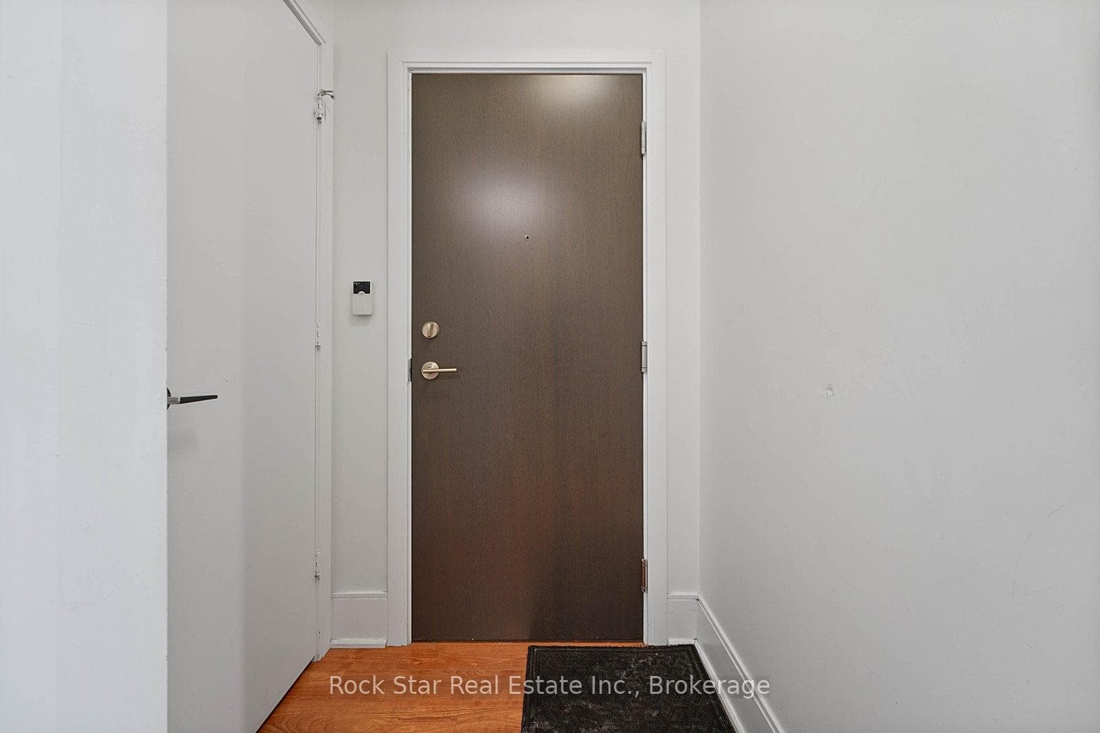 181 Wynford Drive Unit 706 - Condo photo 3 of 28 in Don Mills / Parkwoods / Victoria Village, Ontario
