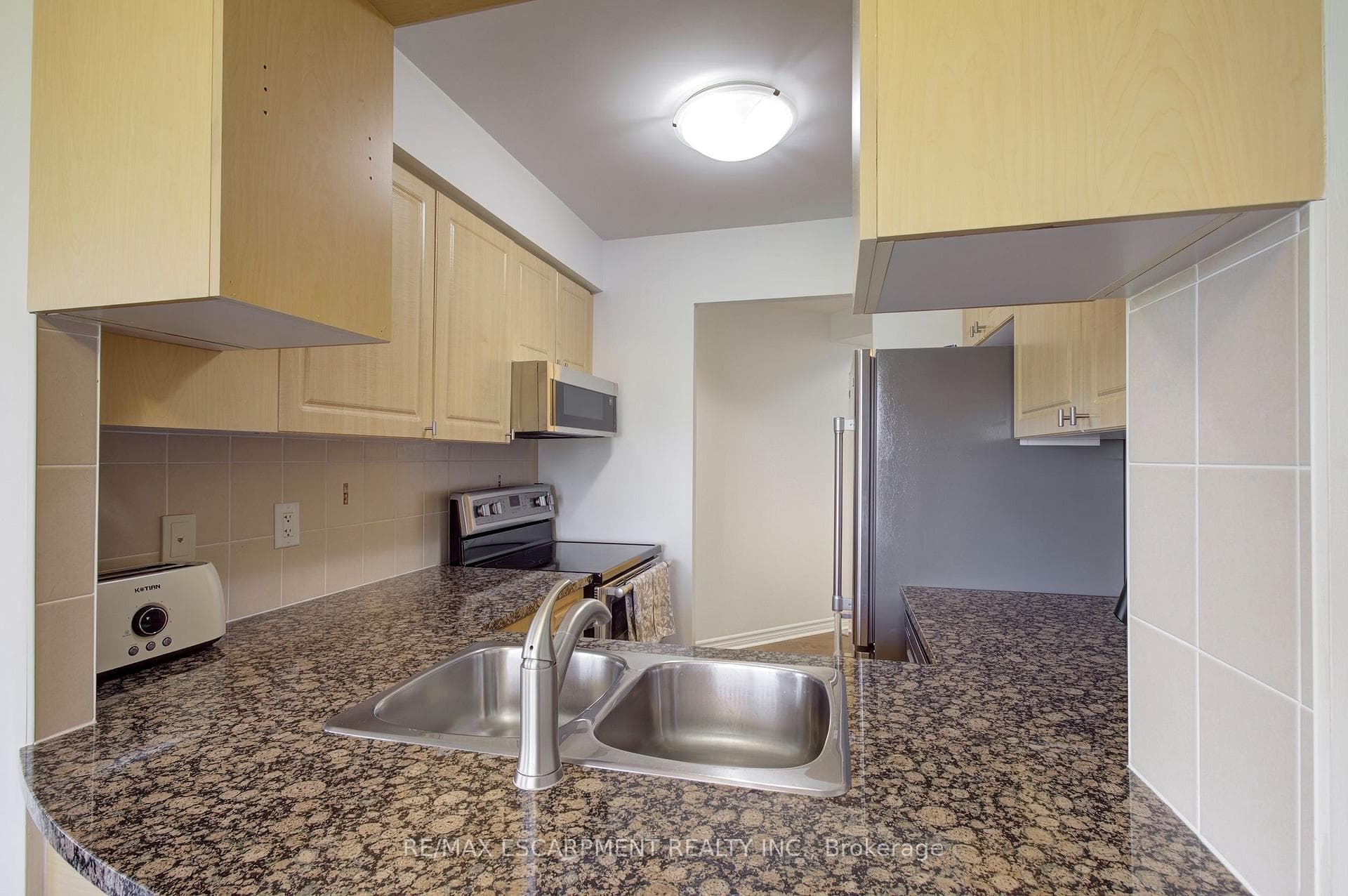 2379 Central Park Drive Unit 603 - Condo photo 18 of 43 in Oakville, Ontario