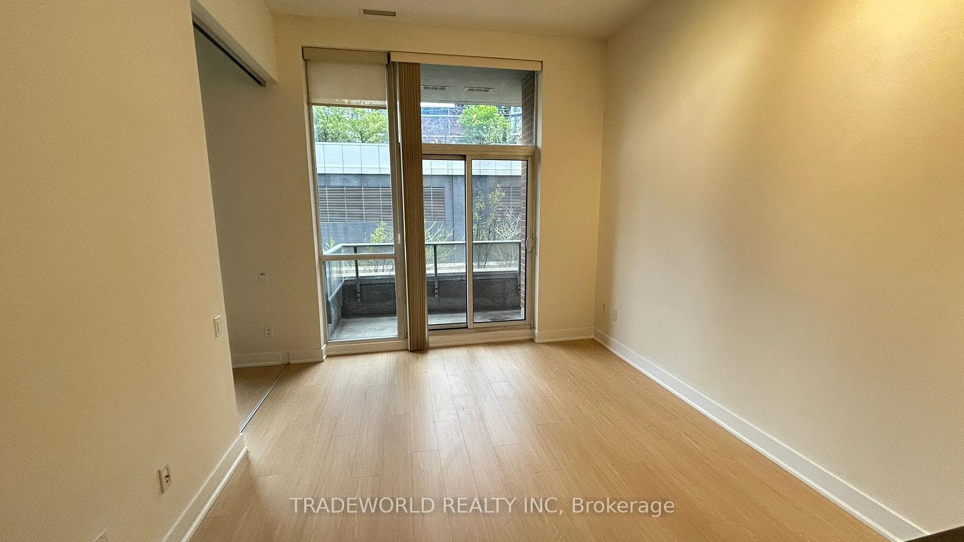 23 Sheppard Avenue Unit 301 - Condo photo 6 of 27 in Willowdale / Newtonbrook, Ontario