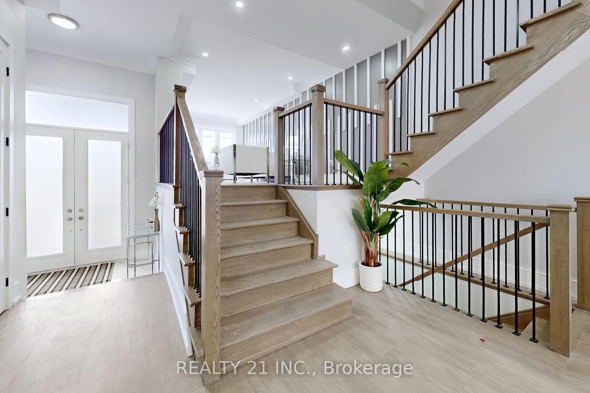 15 Malta Street - Detached photo 15 of 50 in Birch Cliff / Cliffside, Ontario