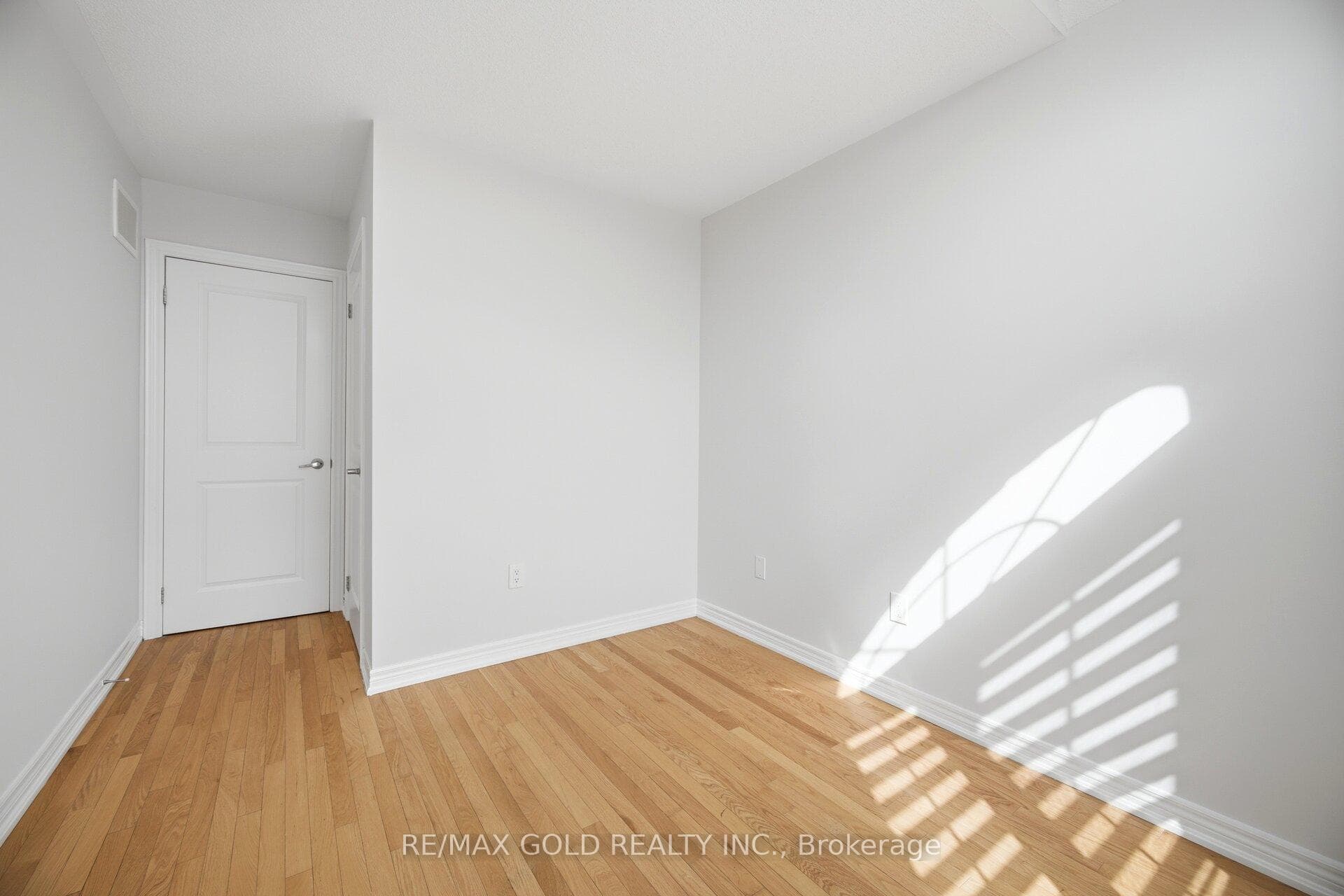 49 Interlude Drive - Semi-Detached photo 28 of 50 in Brampton, Ontario