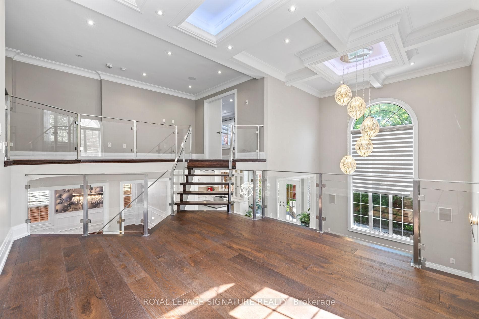 2480 Upper Valley Crescent - Detached photo 17 of 50 in Oakville, Ontario
