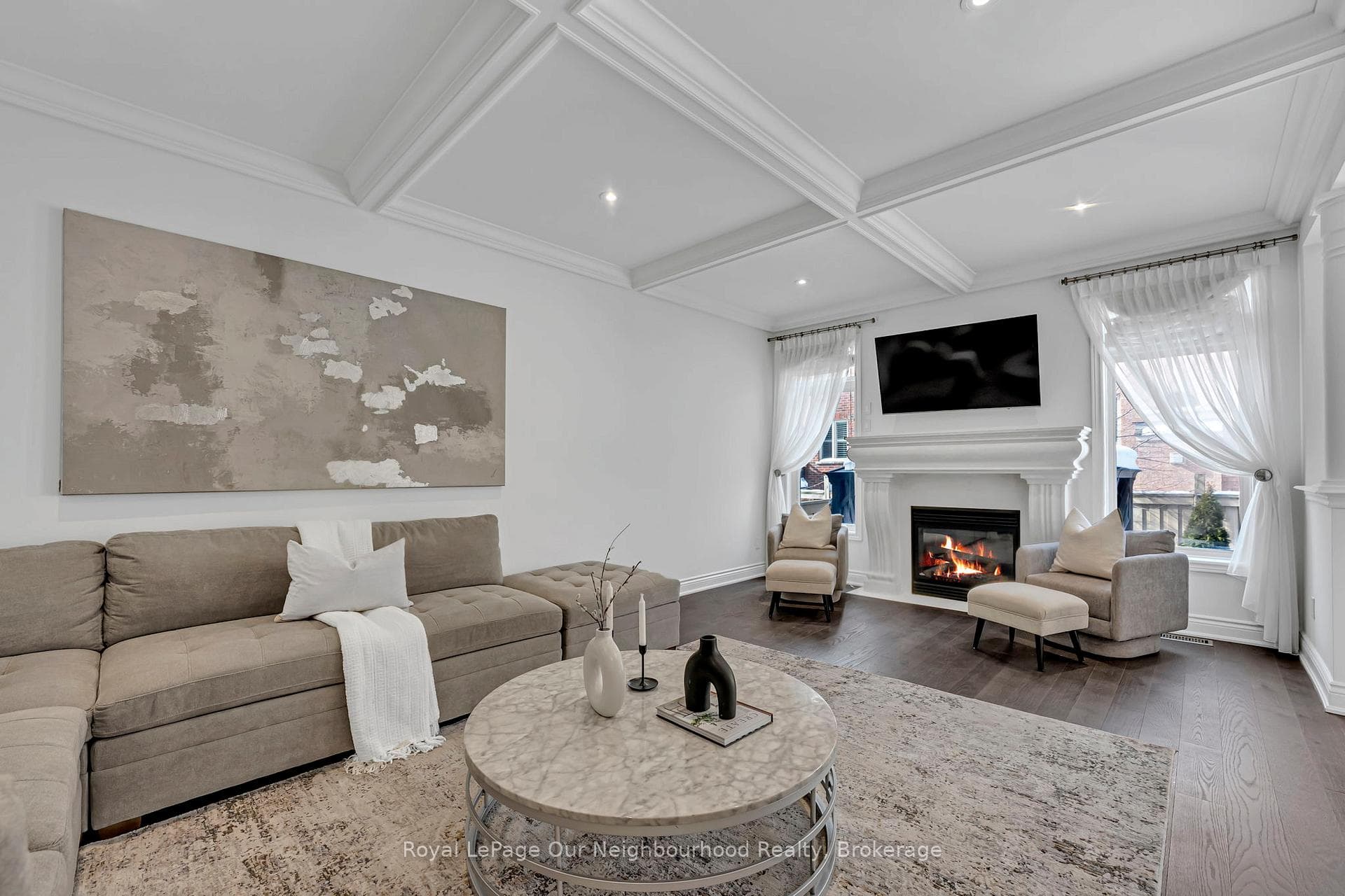 4689 Leanna Heights Road - Detached photo 14 of 39 in Burlington, Ontario