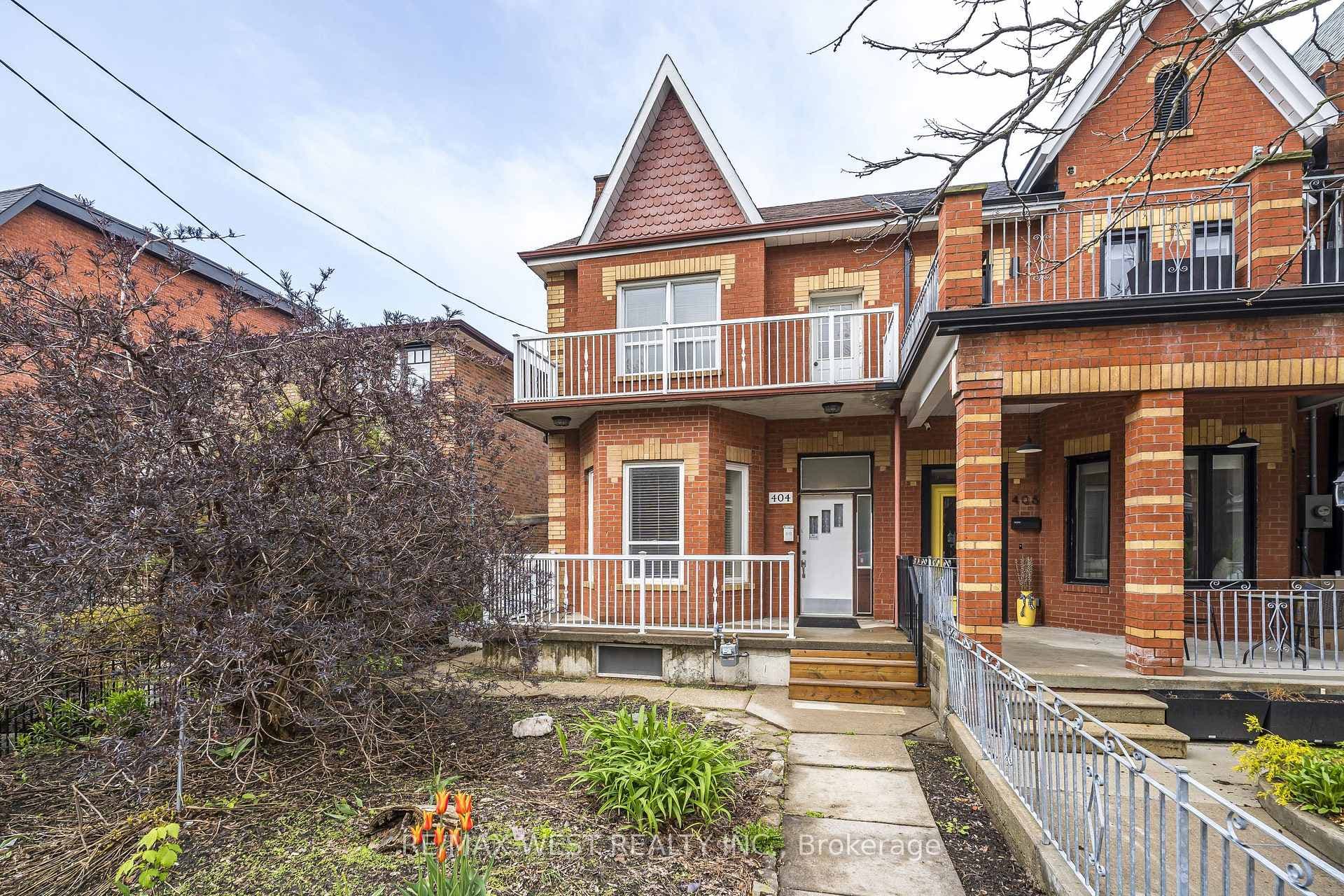 404 Manning Avenue - Semi-Detached photo 1 of 41 in Downtown Toronto / Waterfront, Ontario