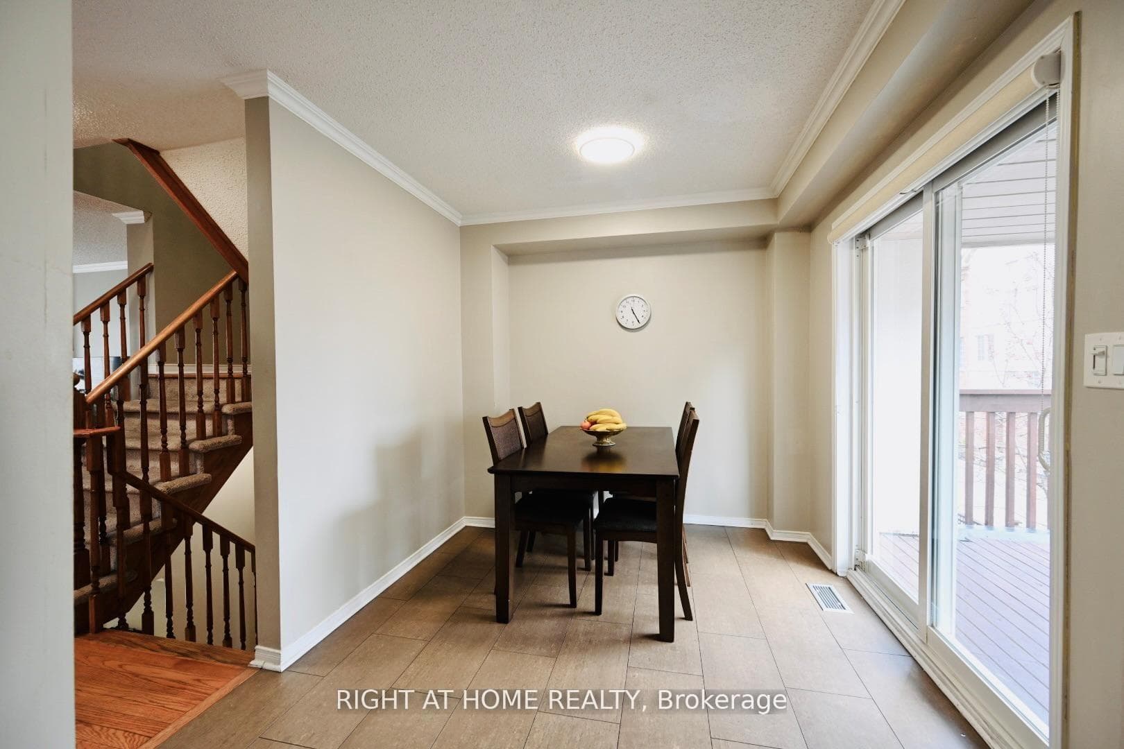 11 West Deane Park Drive Unit 1 - Townhouse photo 11 of 19 in Etobicoke (Islington / Rexdale), Ontario