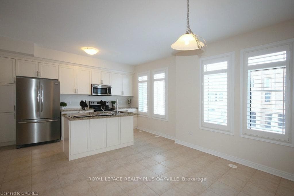 3055 Preserve Drive - Townhouse photo 6 of 30 in Oakville, Ontario