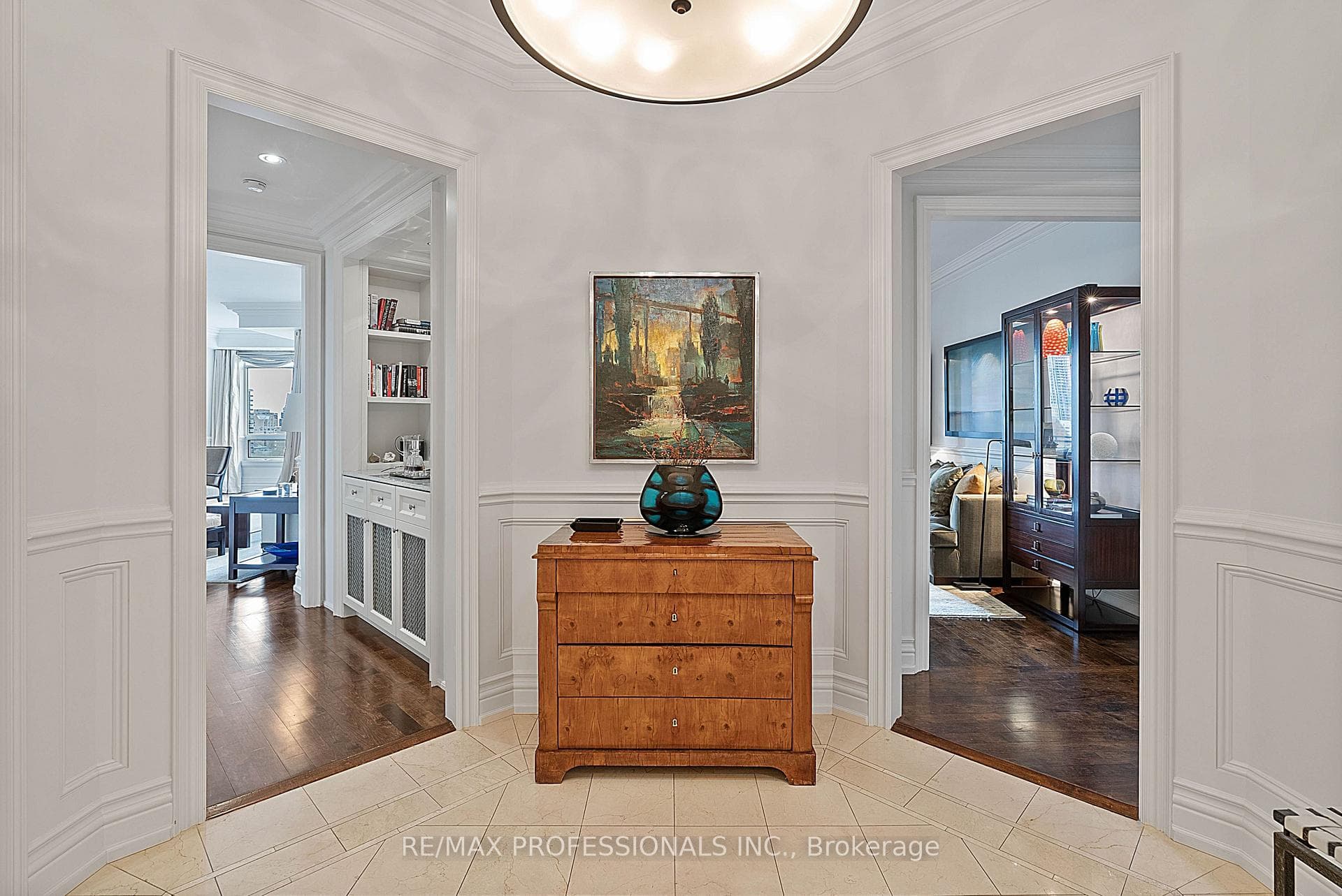99 Avenue Road Unit SUBPH3 - Condo photo 4 of 50 in Annex / Yorkville / Summerhill, Ontario
