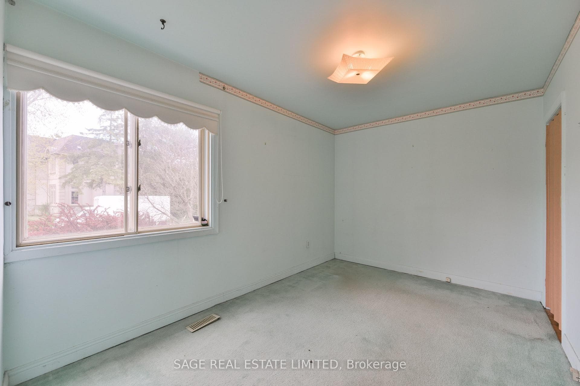 56 Grangemill Crescent - Detached photo 19 of 35 in Don Mills / Parkwoods / Victoria Village, Ontario
