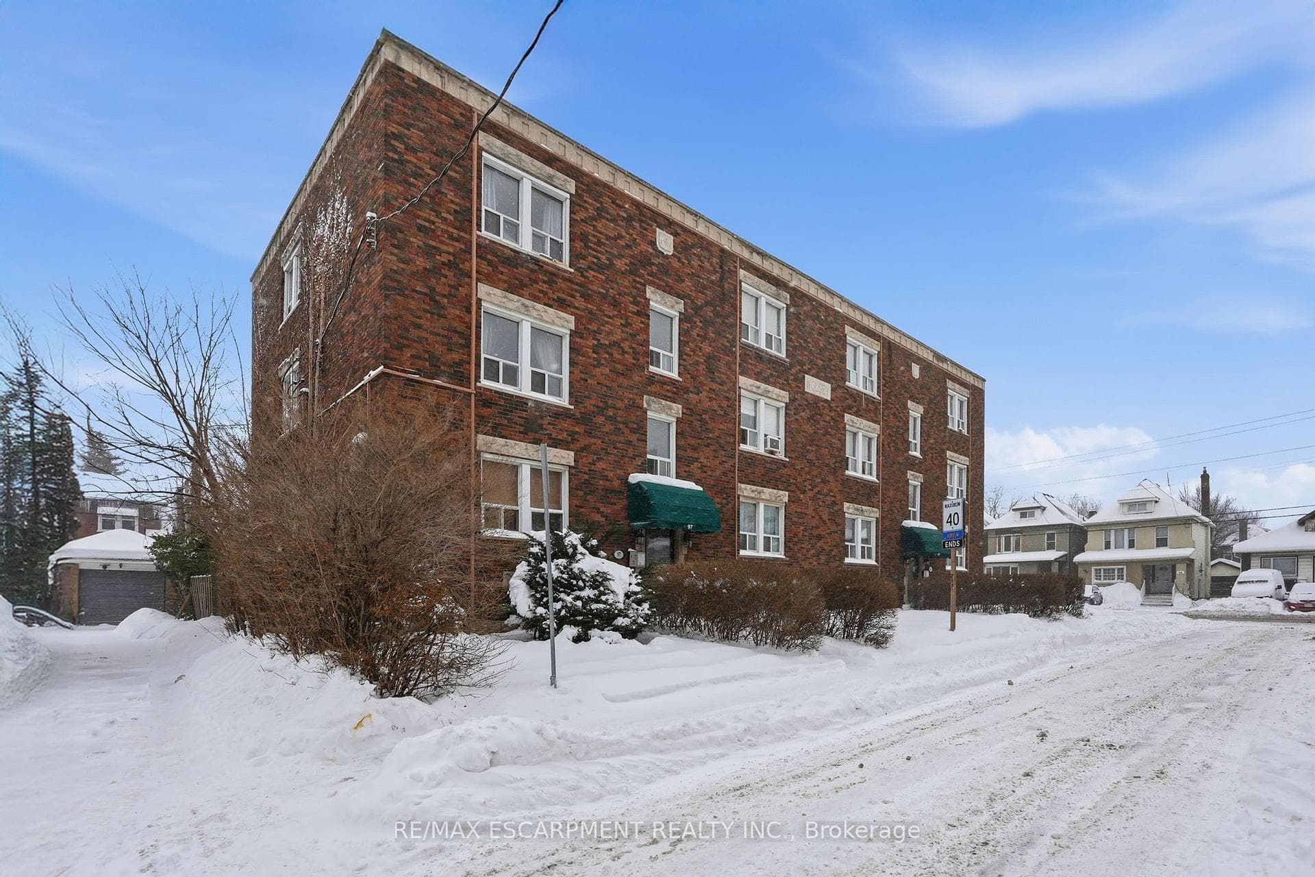 97 Connaught Avenue Unit 10 - Condo photo 2 of 23 in Hamilton, Ontario
