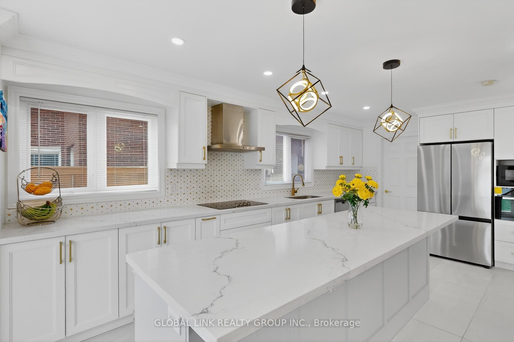 2141 Galena Crescent - Detached photo 11 of 37 in Oakville, Ontario