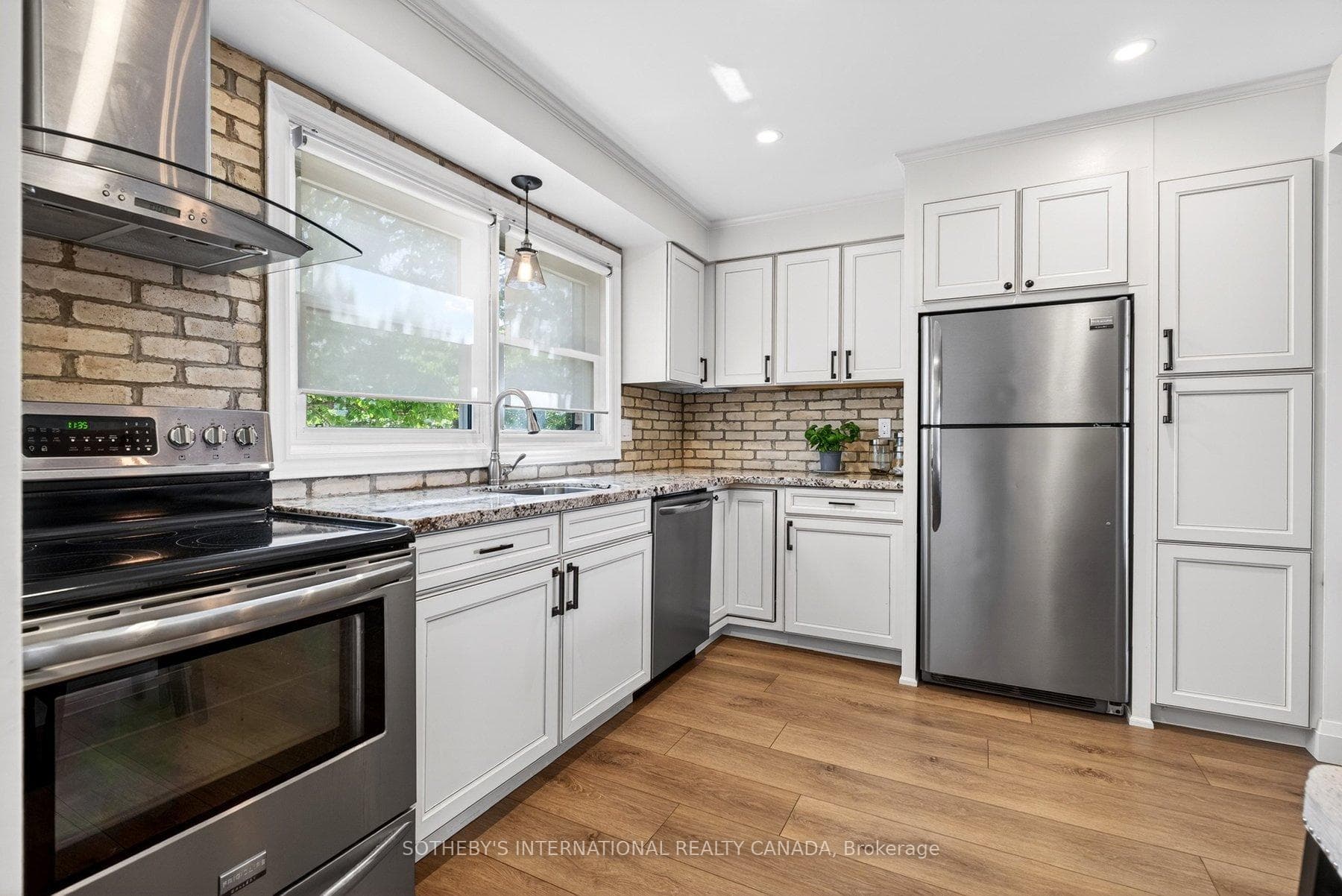 2230 Upper Middle Road Unit 3 - Condo photo 5 of 29 in Burlington, Ontario