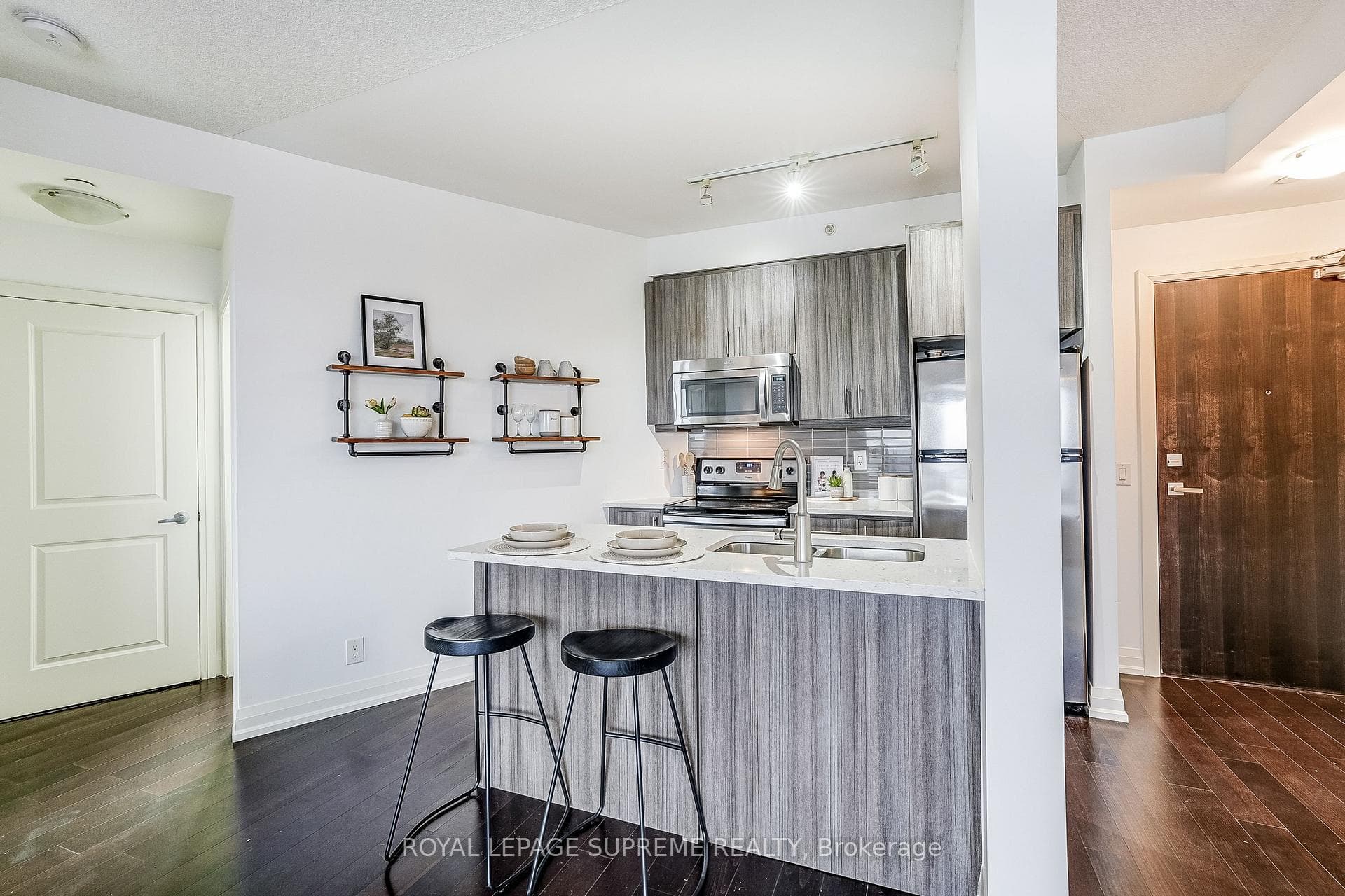 85 The Donway West N/A Unit 504 - Condo photo 14 of 42 in Don Mills / Parkwoods / Victoria Village, Ontario