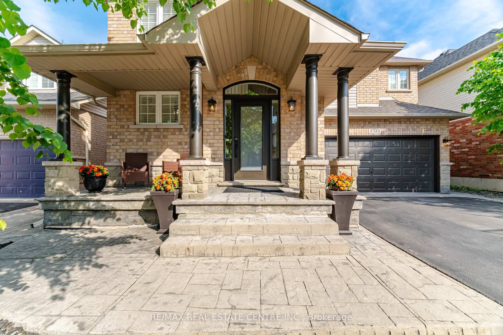 5388 Kindos Street - Detached photo 3 of 50 in Burlington, Ontario