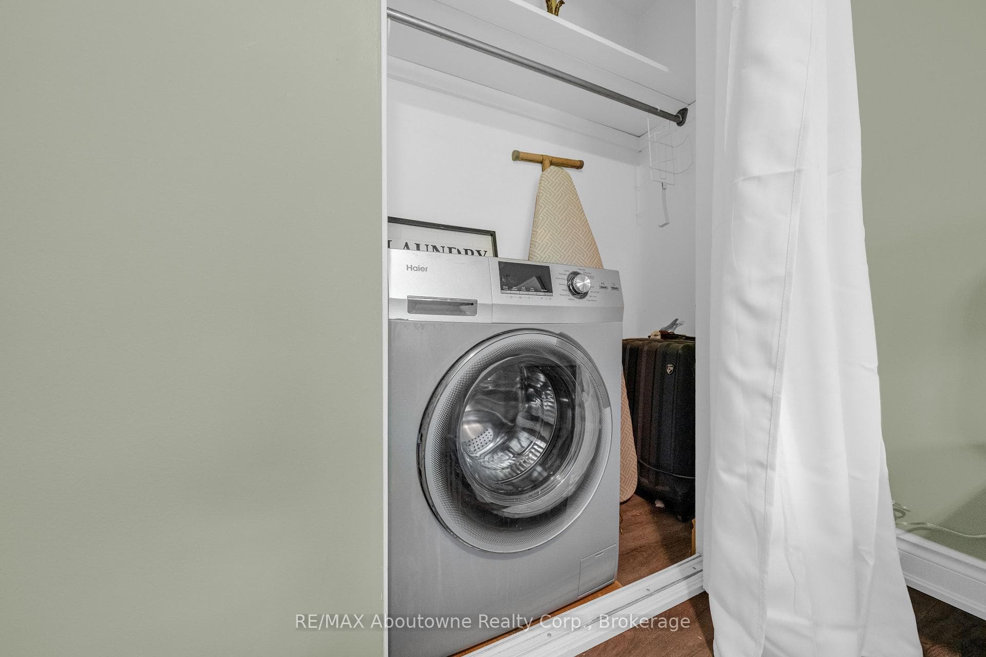 1270 Gainsborough Drive Unit 35 - Condo photo 35 of 50 in Oakville, Ontario