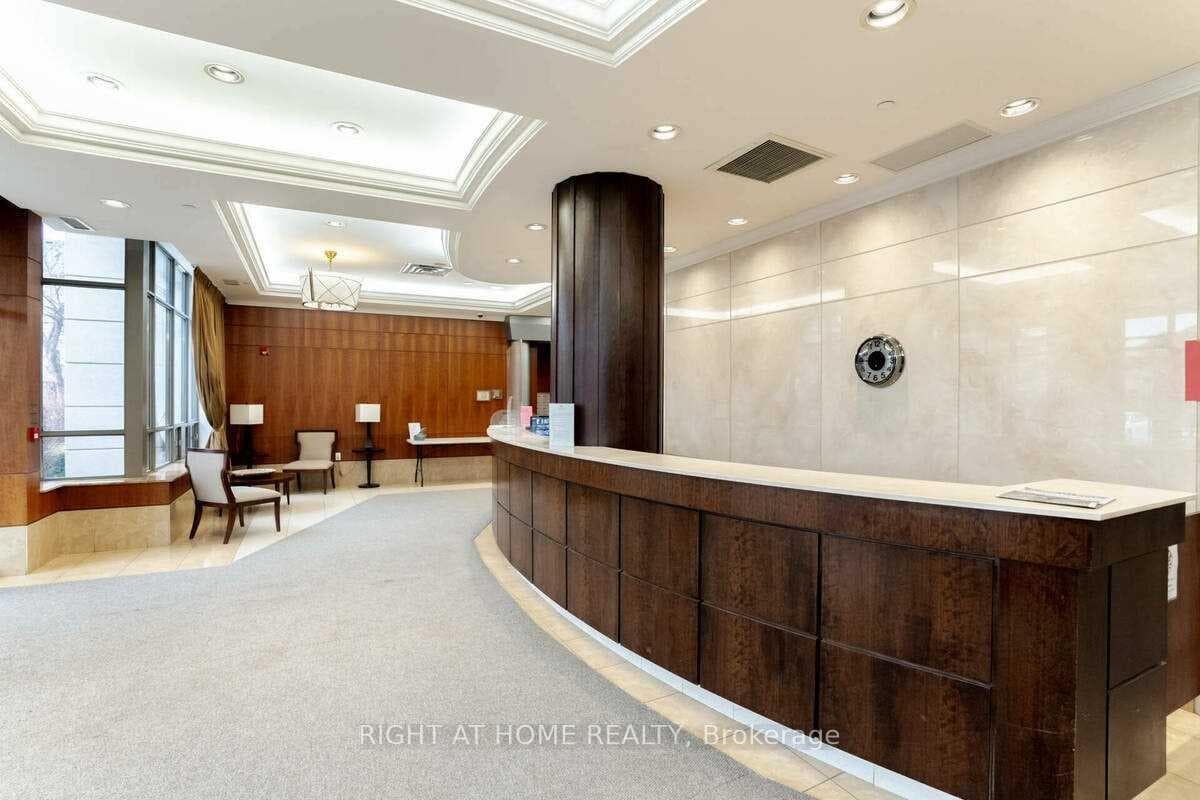 55 Strathaven Drive Unit 1808 - Condo photo 30 of 34 in Mississauga, Ontario