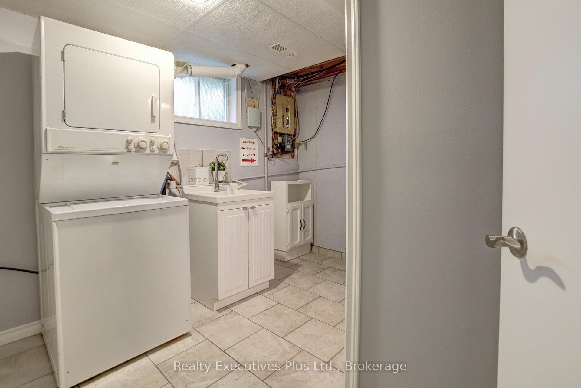 463 Blathwayte Lane - Townhouse photo 33 of 48 in Burlington, Ontario