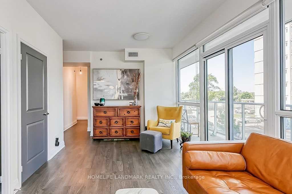 55 Speers Road Unit 205 - Condo photo 23 of 34 in Oakville, Ontario