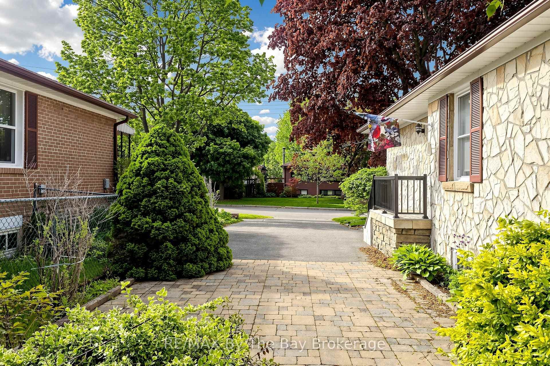 33 Ada Crescent - Detached photo 38 of 40 in Scarborough (West Hill / Highland Creek), Ontario