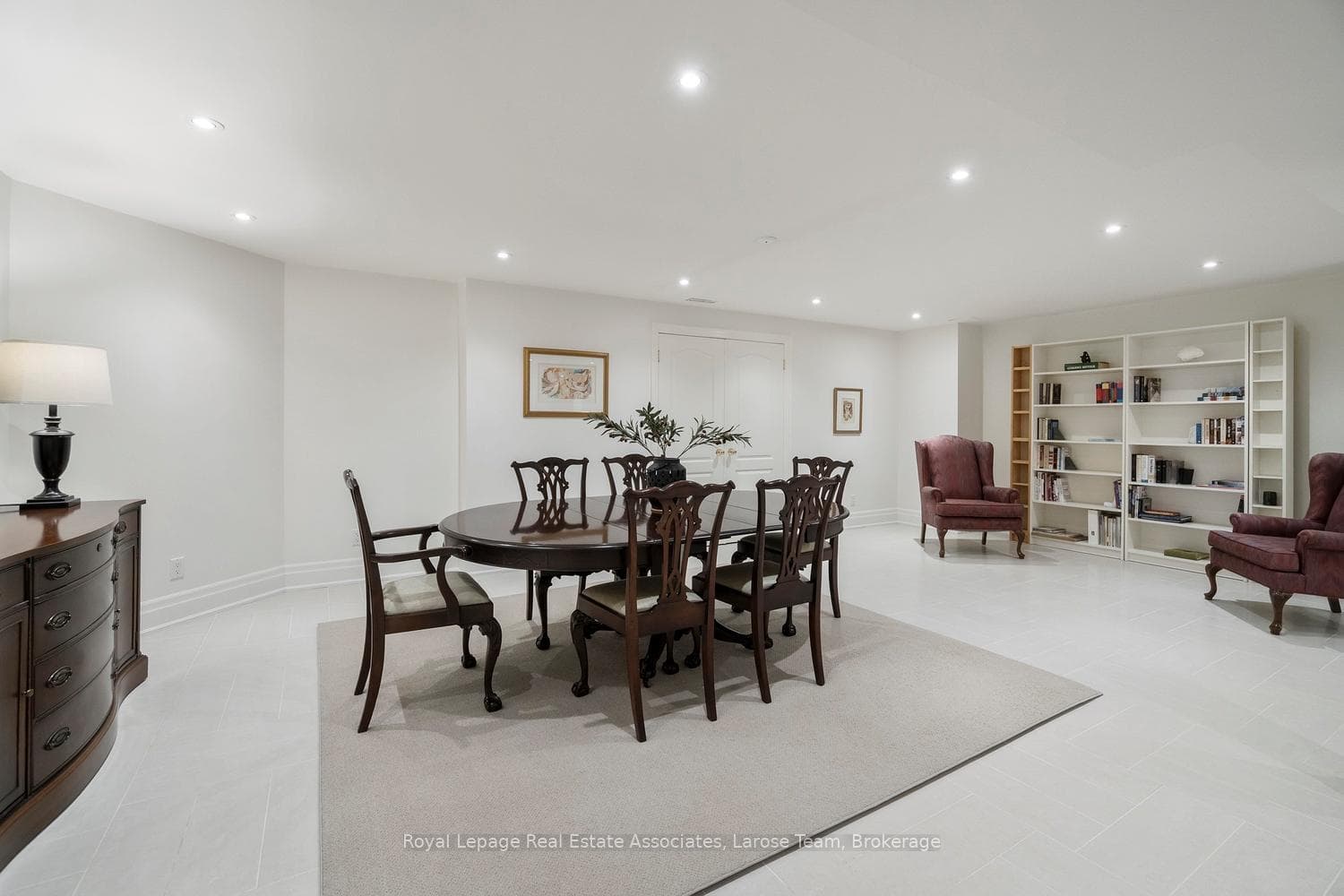 562 Gladwyne Court - Detached photo 40 of 47 in Mississauga, Ontario