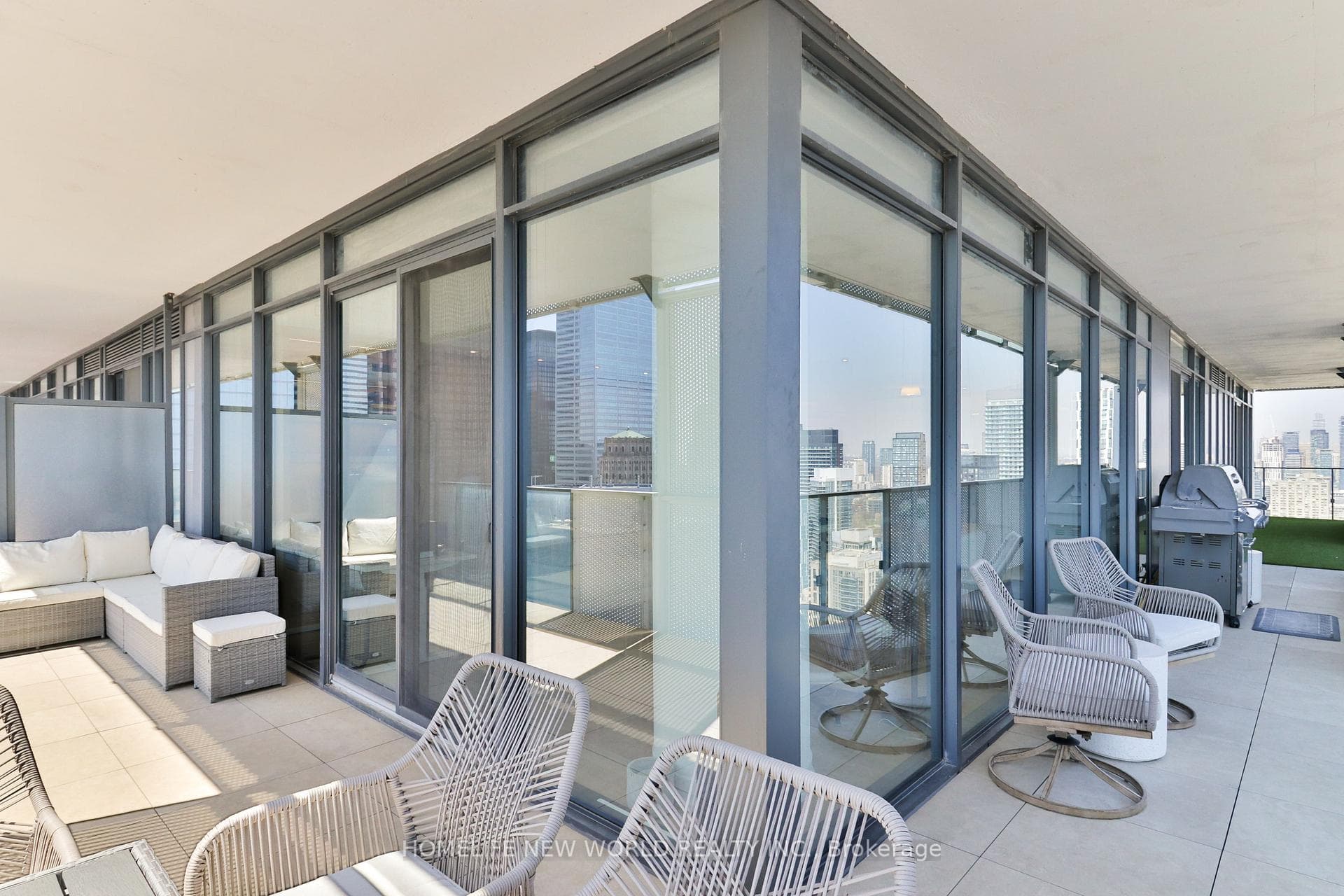 20 Lombard Street Unit 4202 - Condo photo 26 of 35 in Regent Park / Cabbagetown / St. James Town, Ontario