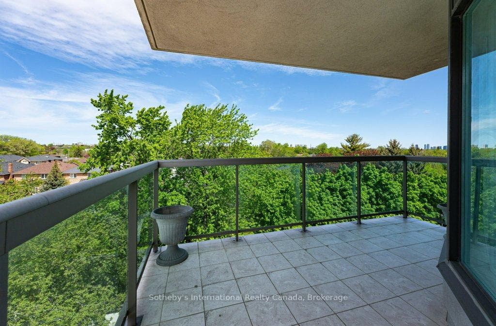 890 Sheppard Avenue Unit 514 - Condo photo 18 of 28 in North York (Bathurst Manor / Clanton Park), Ontario