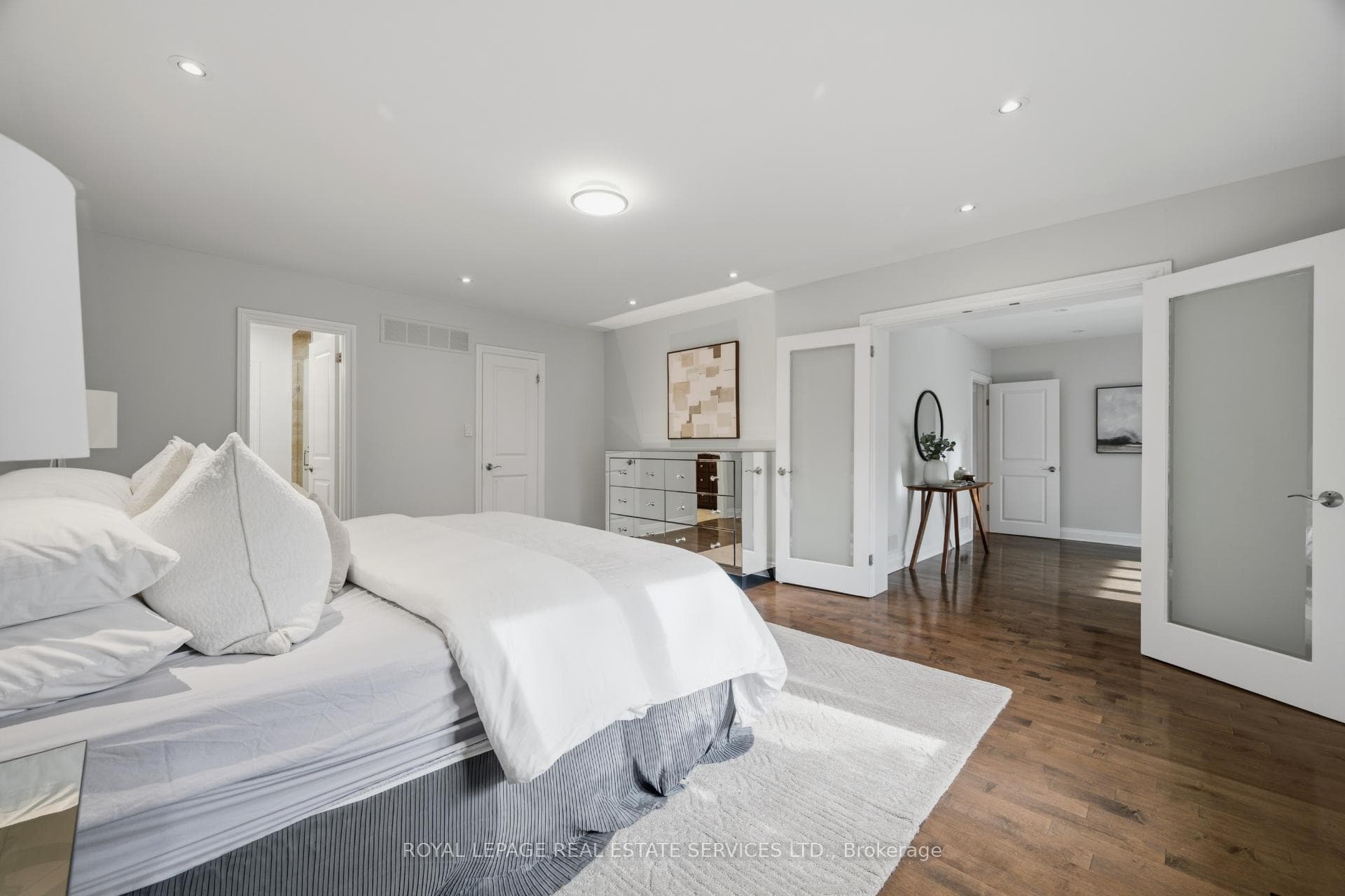 27 Princess Anne Crescent - Detached photo 14 of 41 in Etobicoke (Islington / Rexdale), Ontario