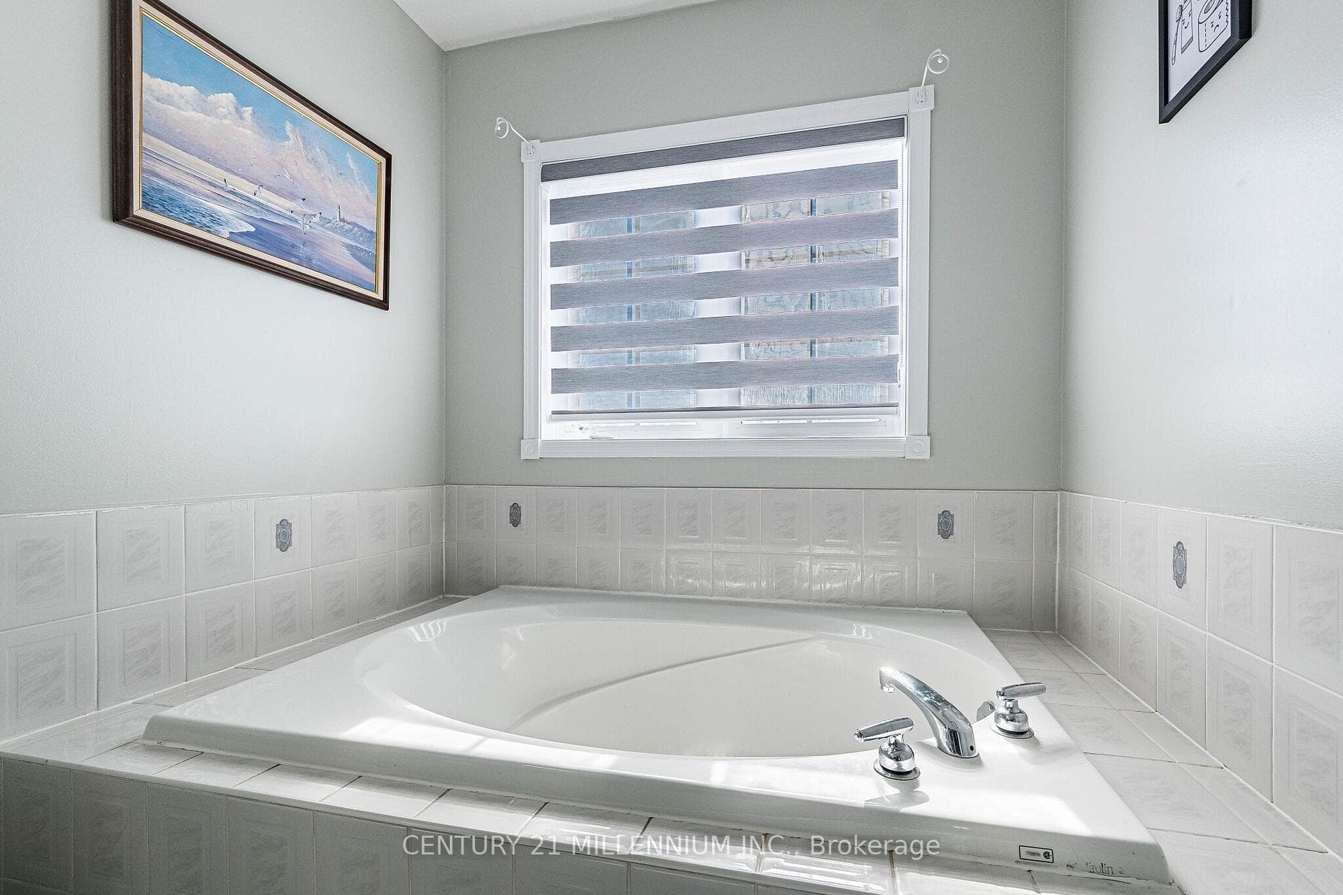 100 Monaco Court - Townhouse photo 15 of 50 in Brampton, Ontario