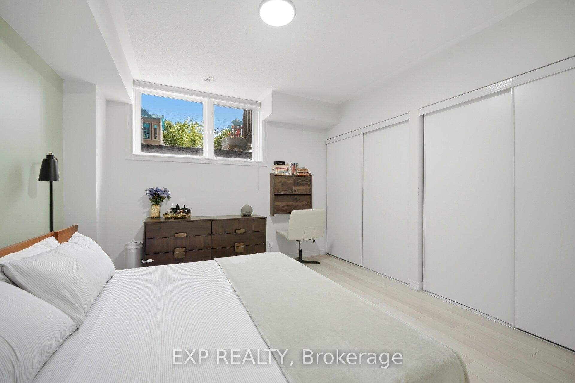 110 Caledonia Park Road Unit 2 - Condo photo 22 of 38 in Keelesdale / Eglinton West, Ontario