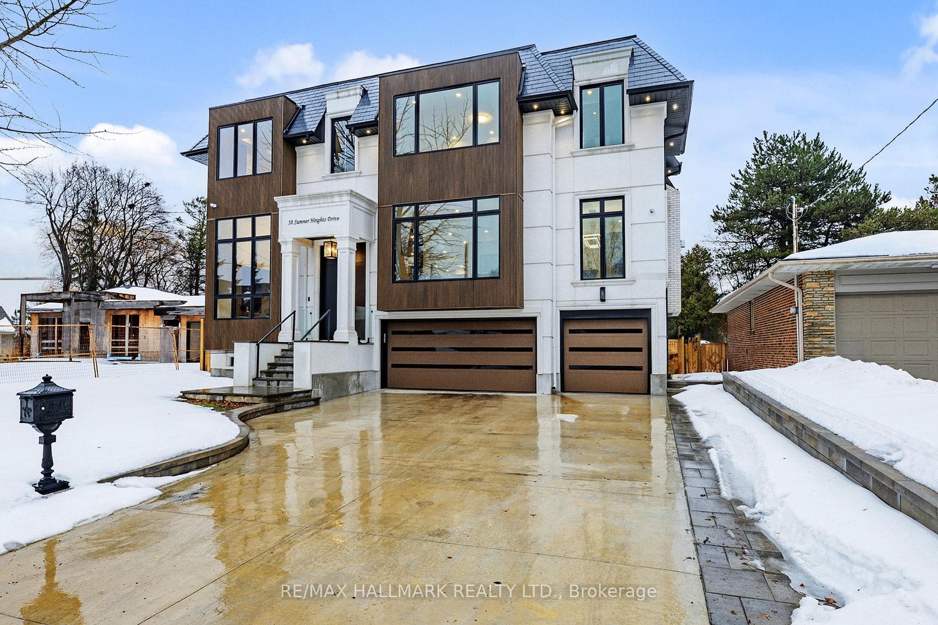 58 Sumner Heights Drive - Detached photo 2 of 50 in Hillcrest Village / Bayview Village, Ontario