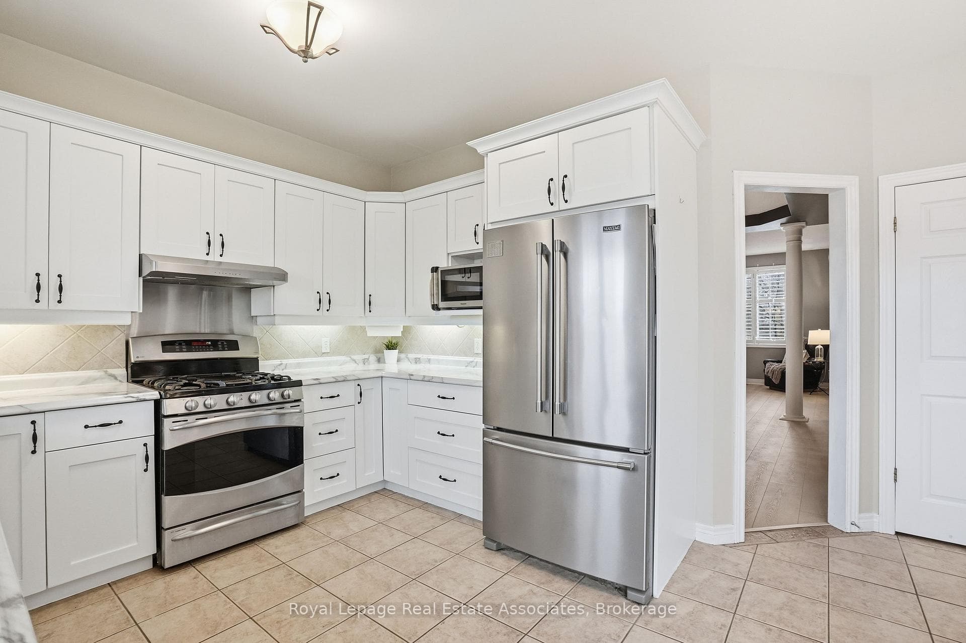 486 Delaney Court - Detached photo 15 of 48 in Burlington, Ontario