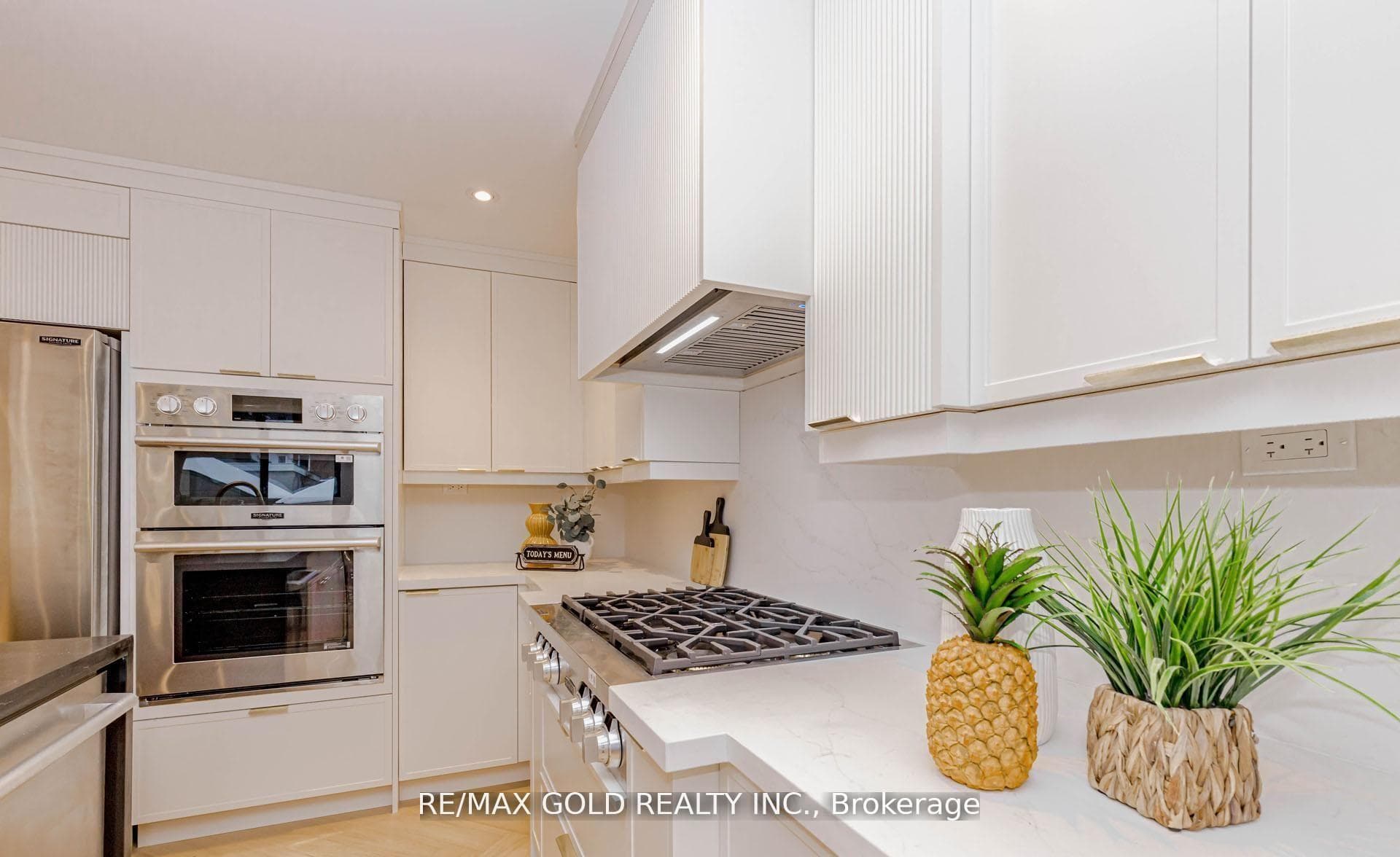 786 Euclid Avenue - Detached photo 10 of 46 in Annex / Yorkville / Summerhill, Ontario