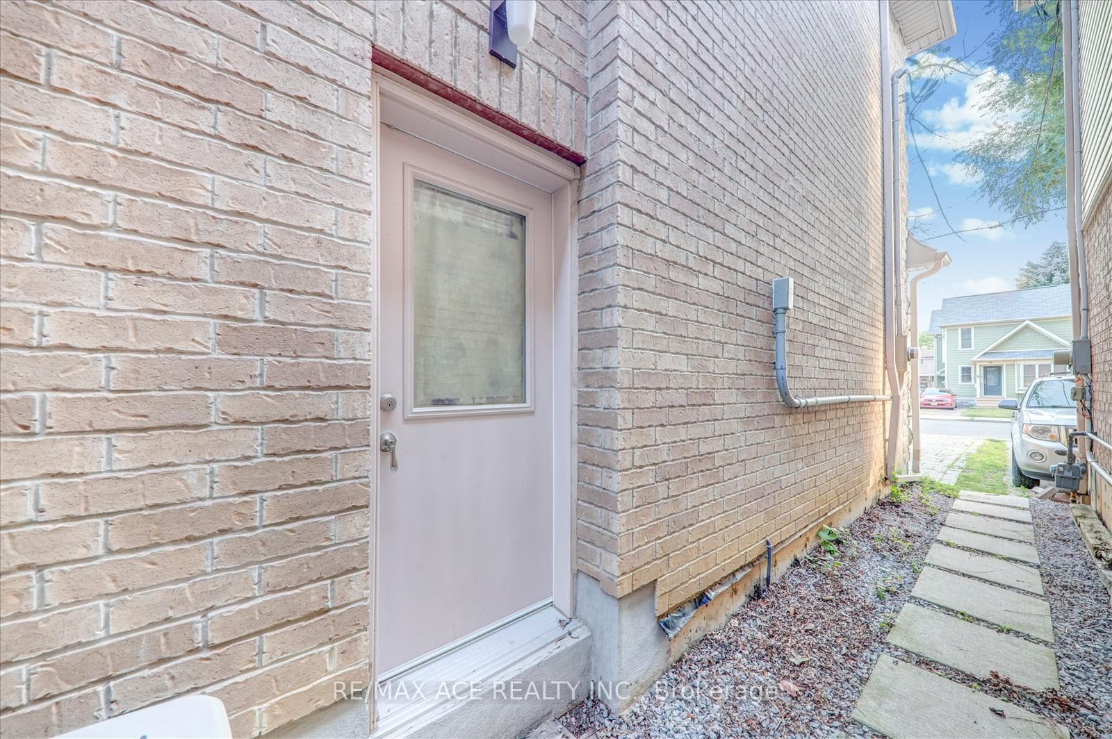 71 Lillington Avenue - Detached photo 36 of 37 in Birch Cliff / Cliffside, Ontario